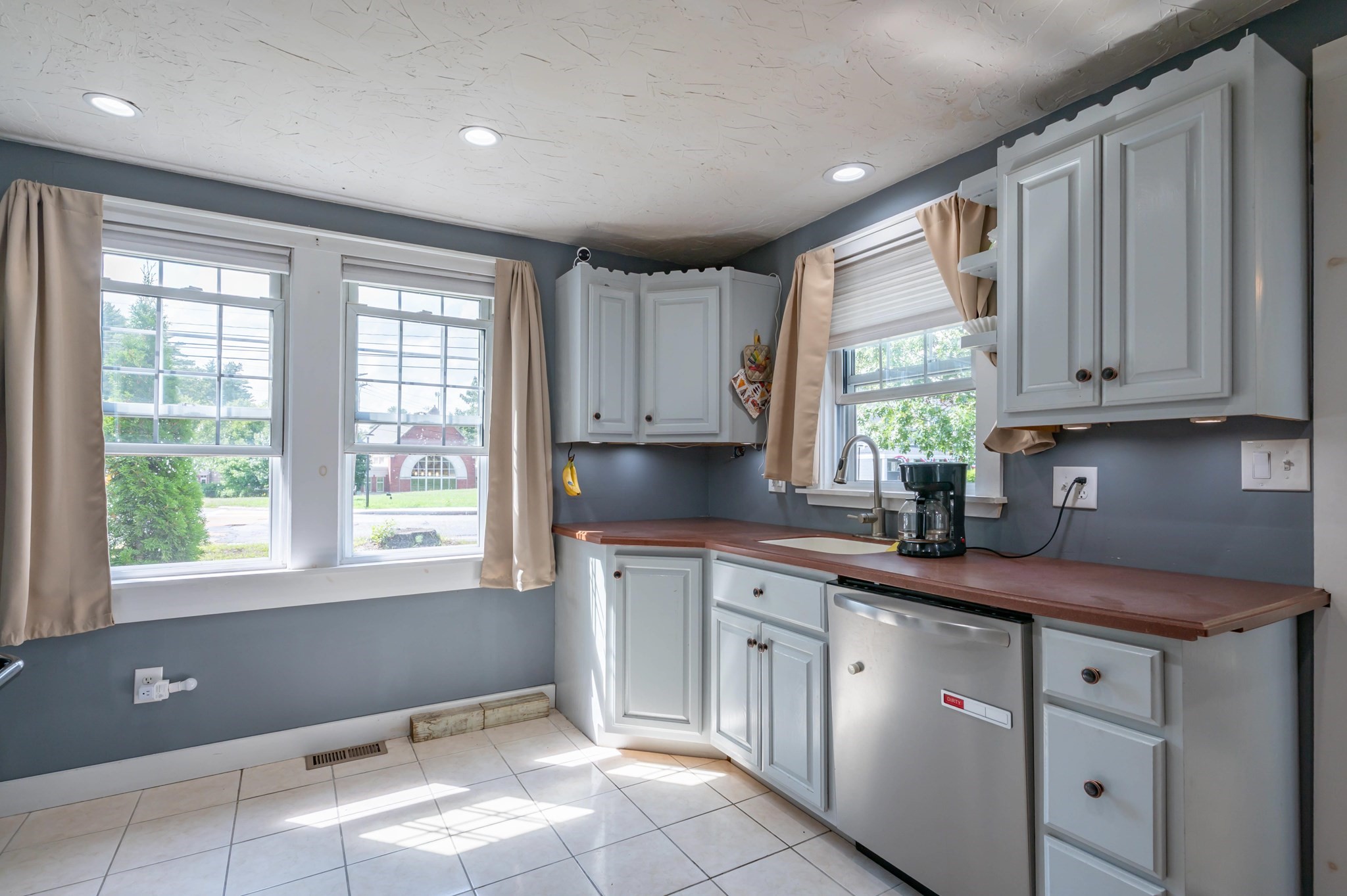 67 Brookline Property Photo 11