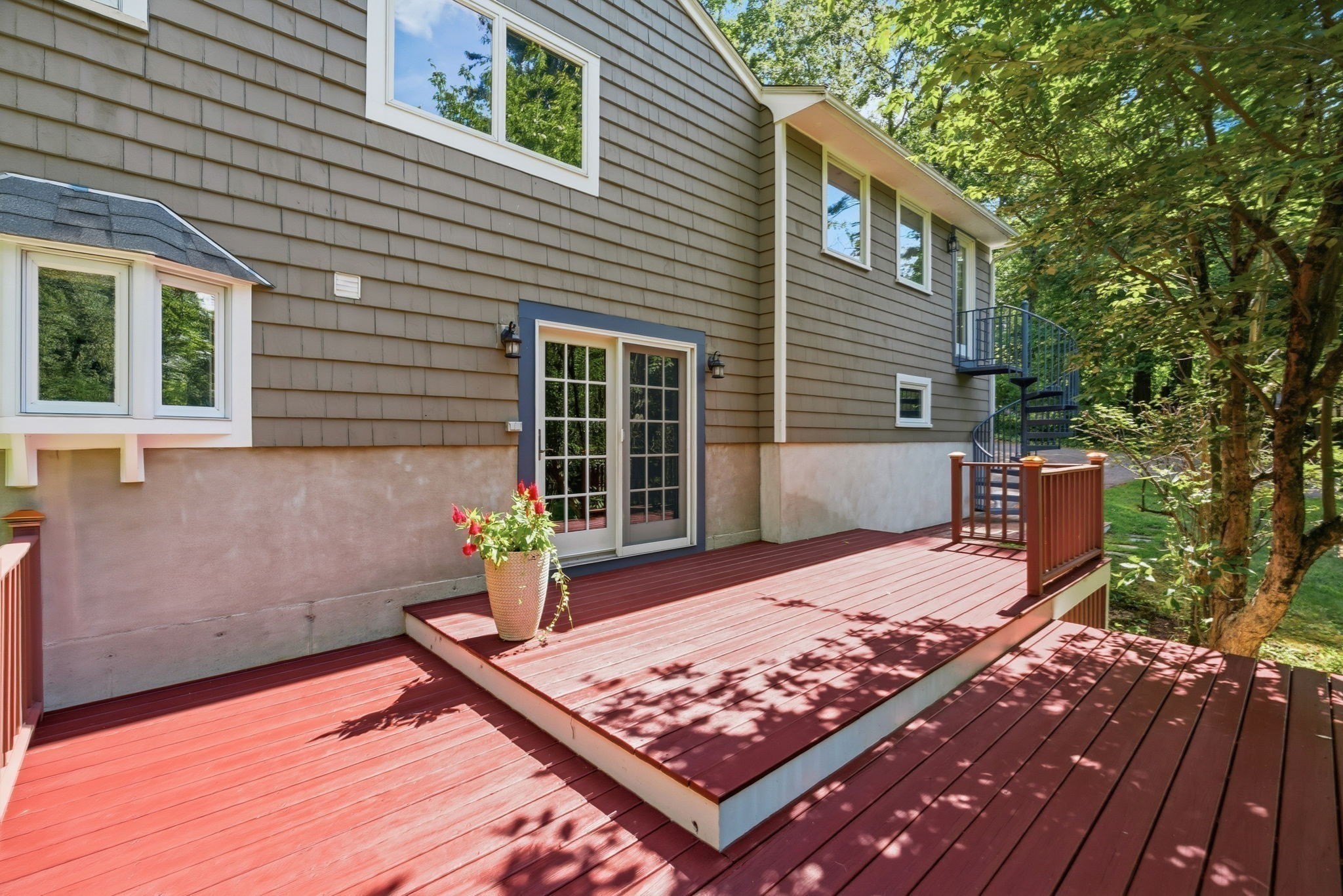126 Lexington Road Property Photo 22