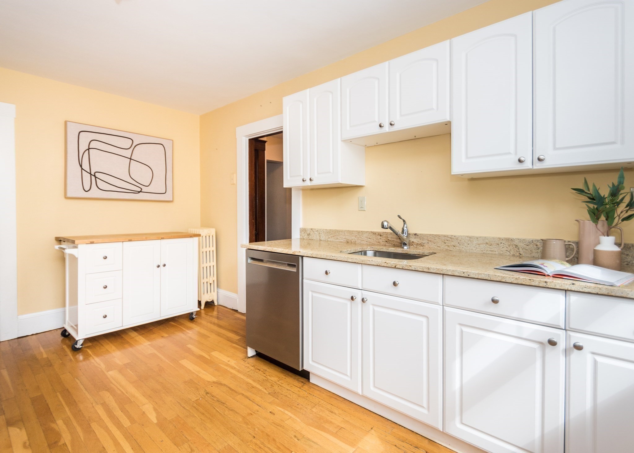 231 Lowell Street # 2 Property Photo 4