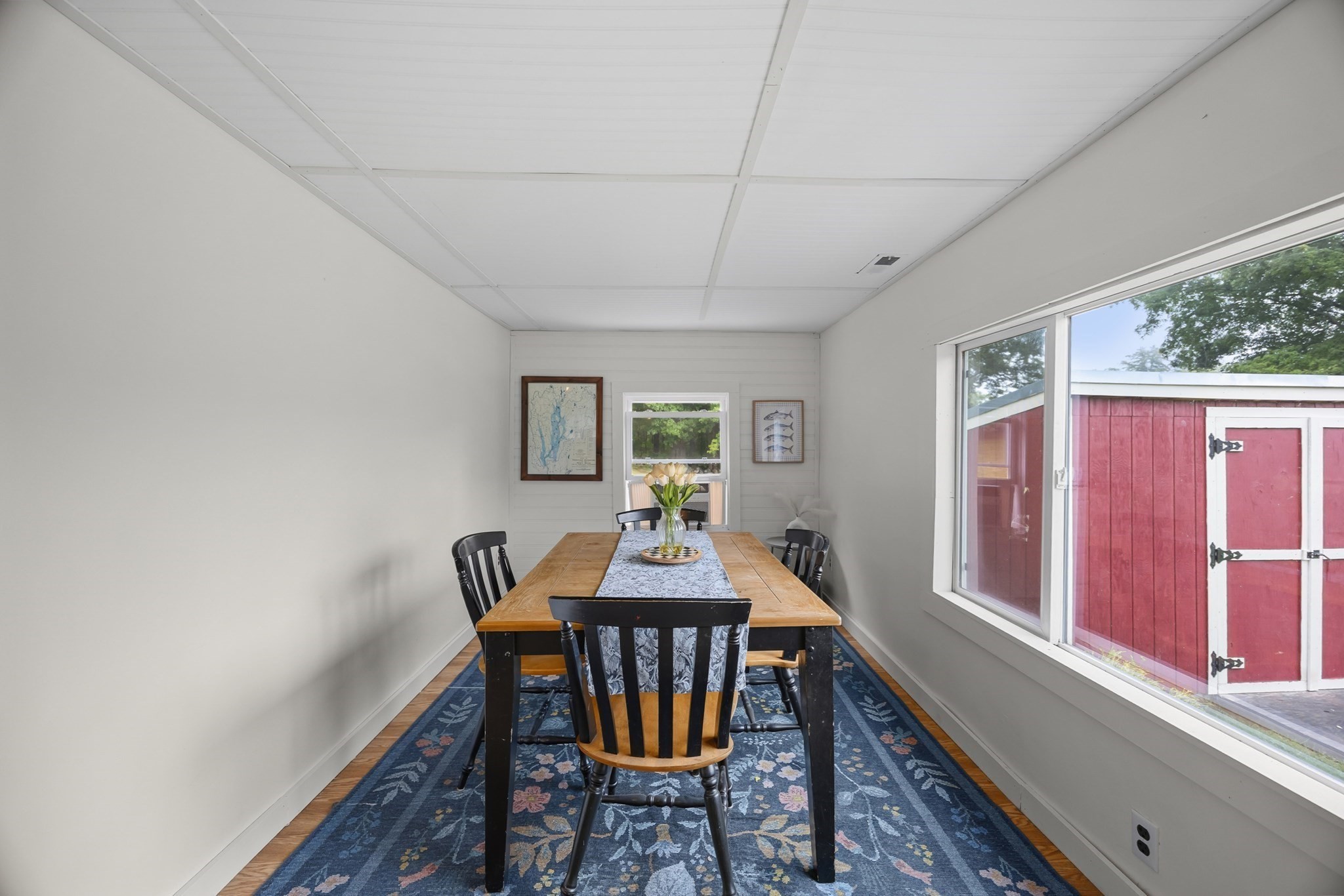 185 Linden St Property Photo 14