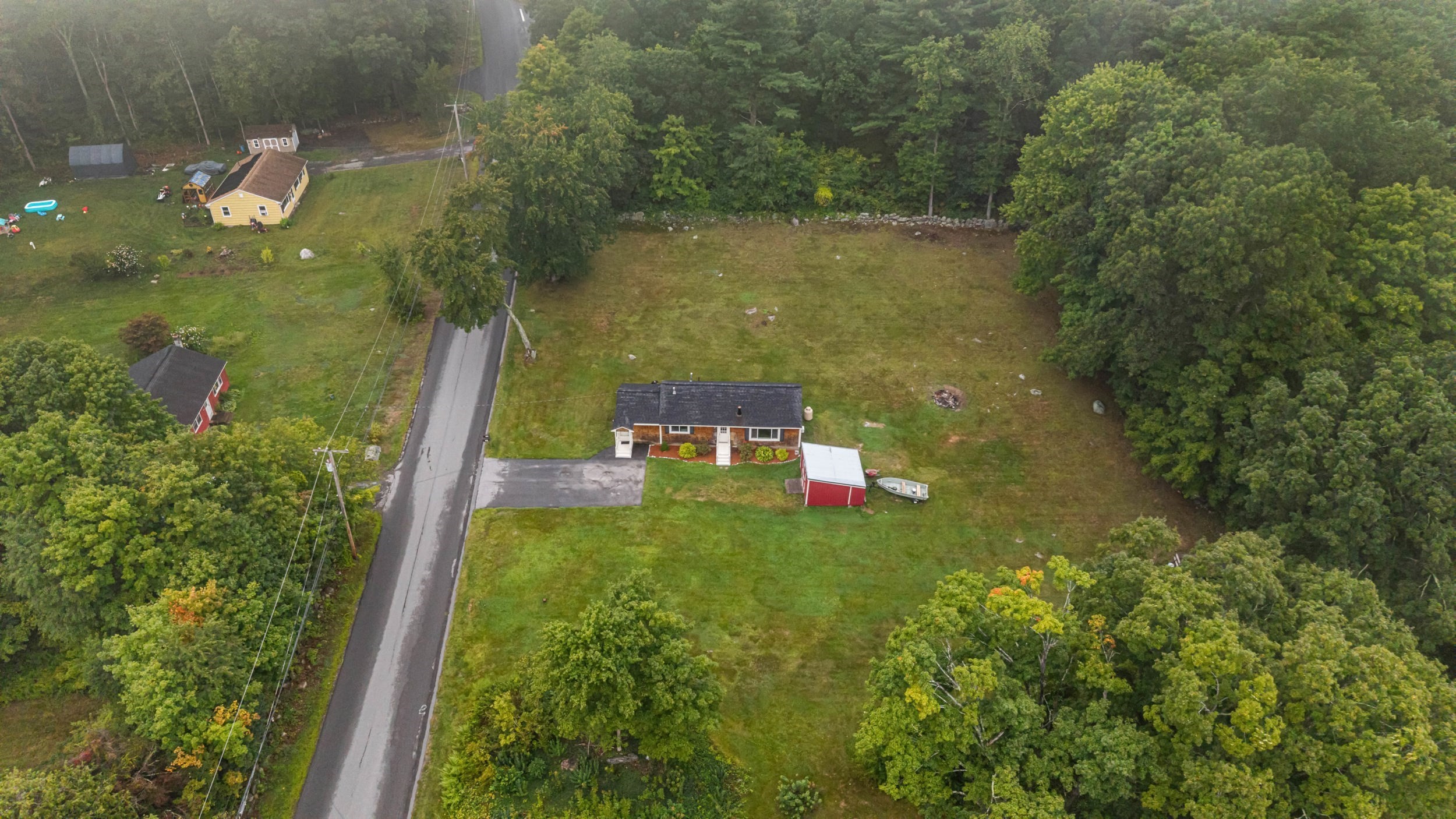 185 Linden St Property Photo 36