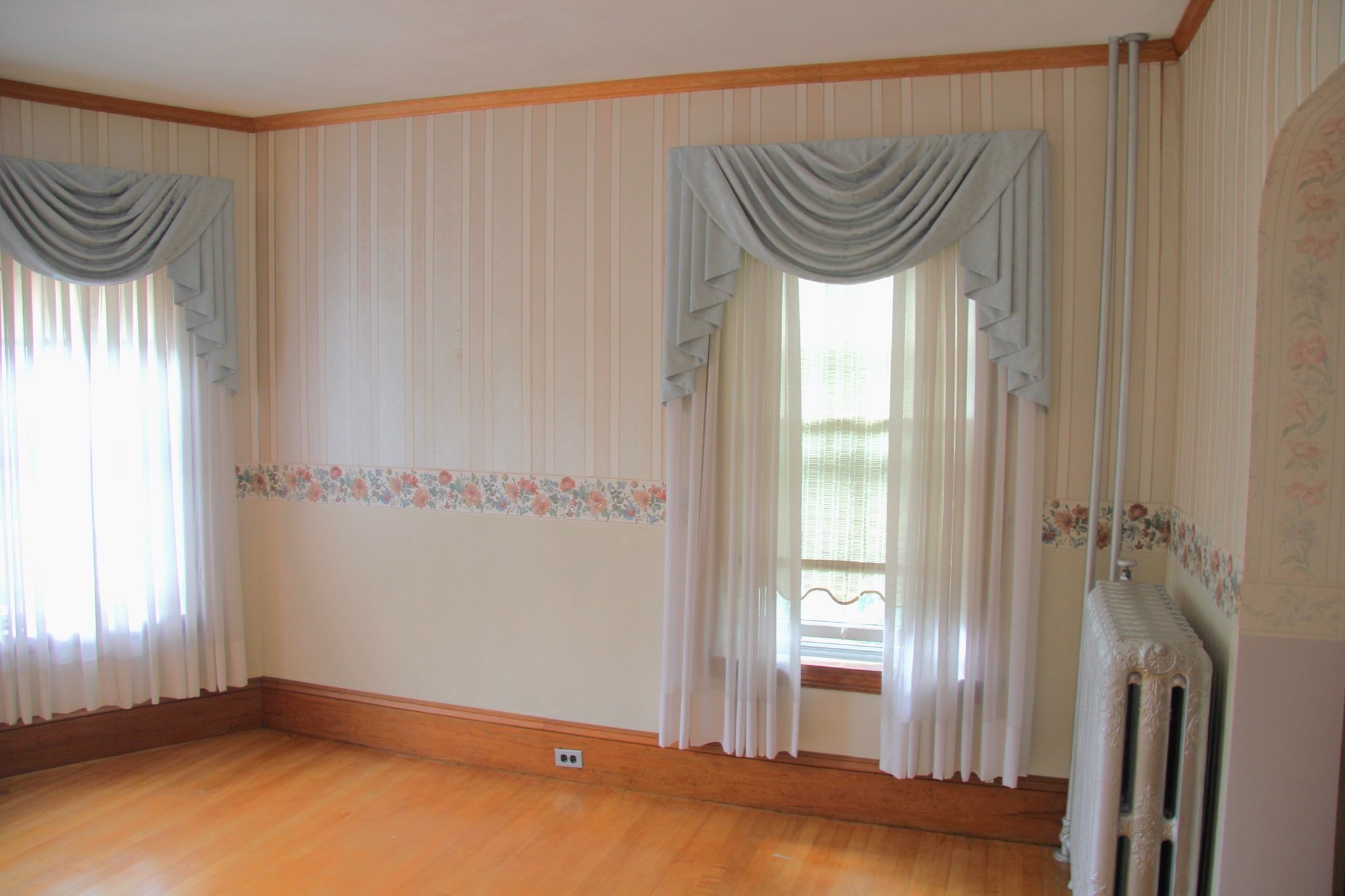 14 Reed St # 14 Property Photo 3