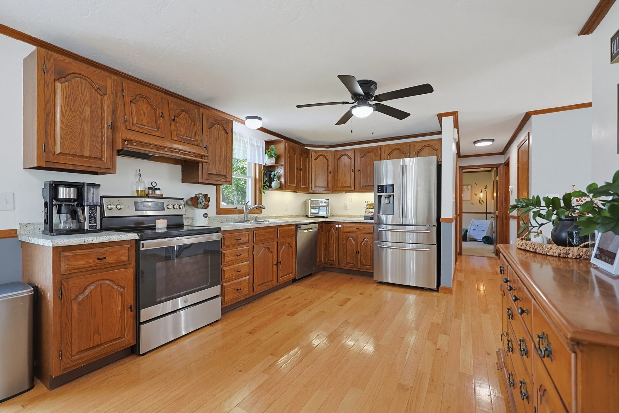 450 Hartford Ave East Property Photo 9