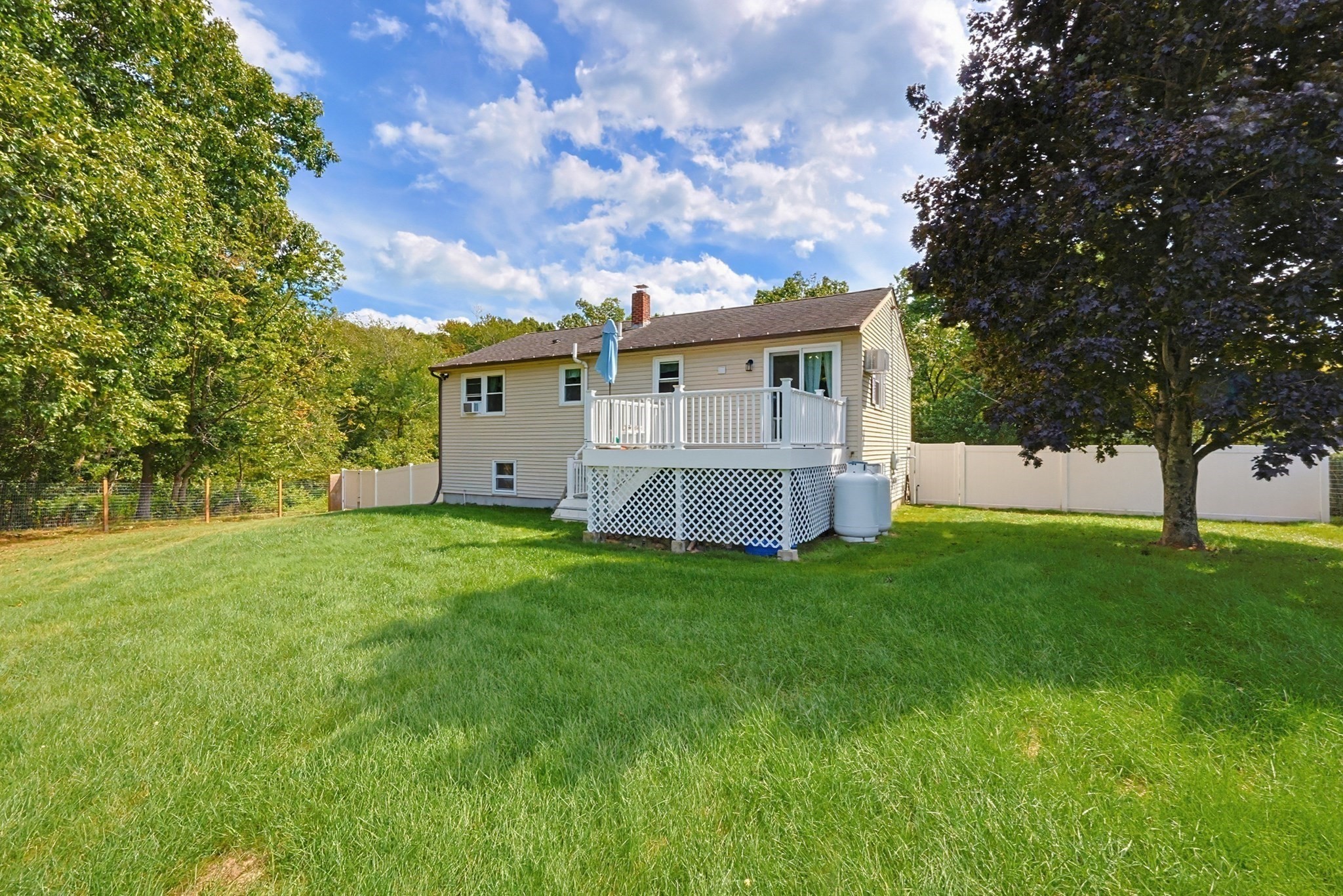 450 Hartford Ave East Property Photo 36