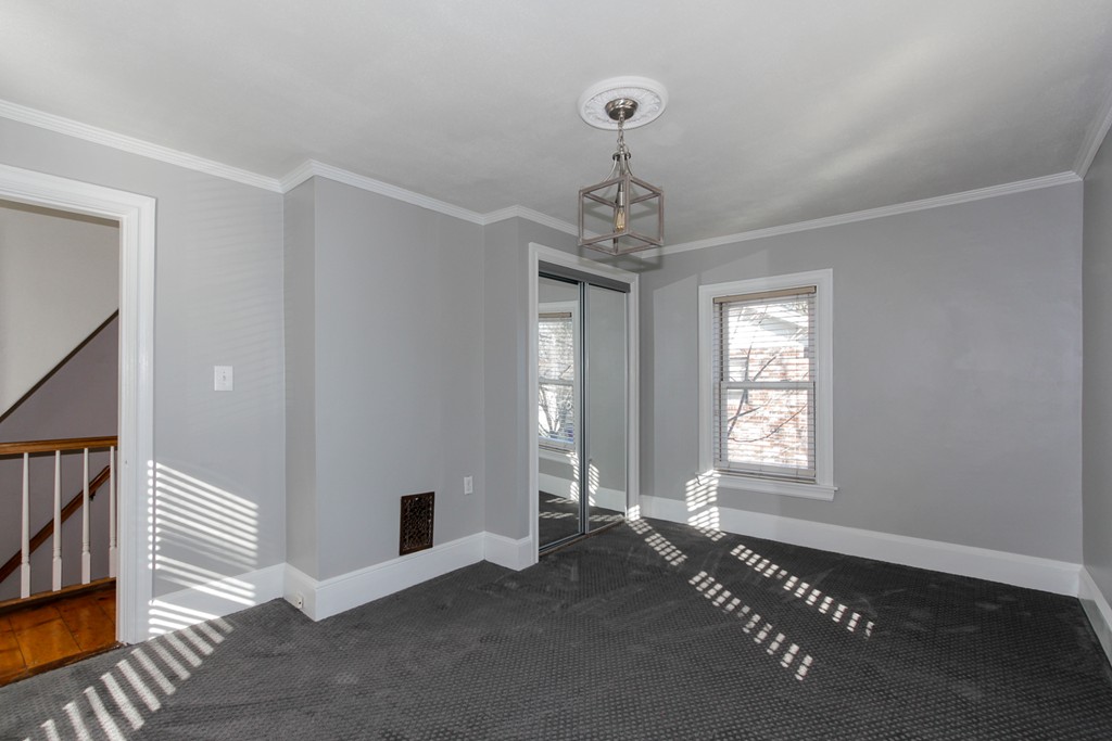 30 Ashland St. Property Photo 14