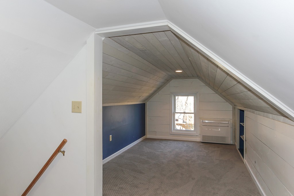 30 Ashland St. Property Photo 22