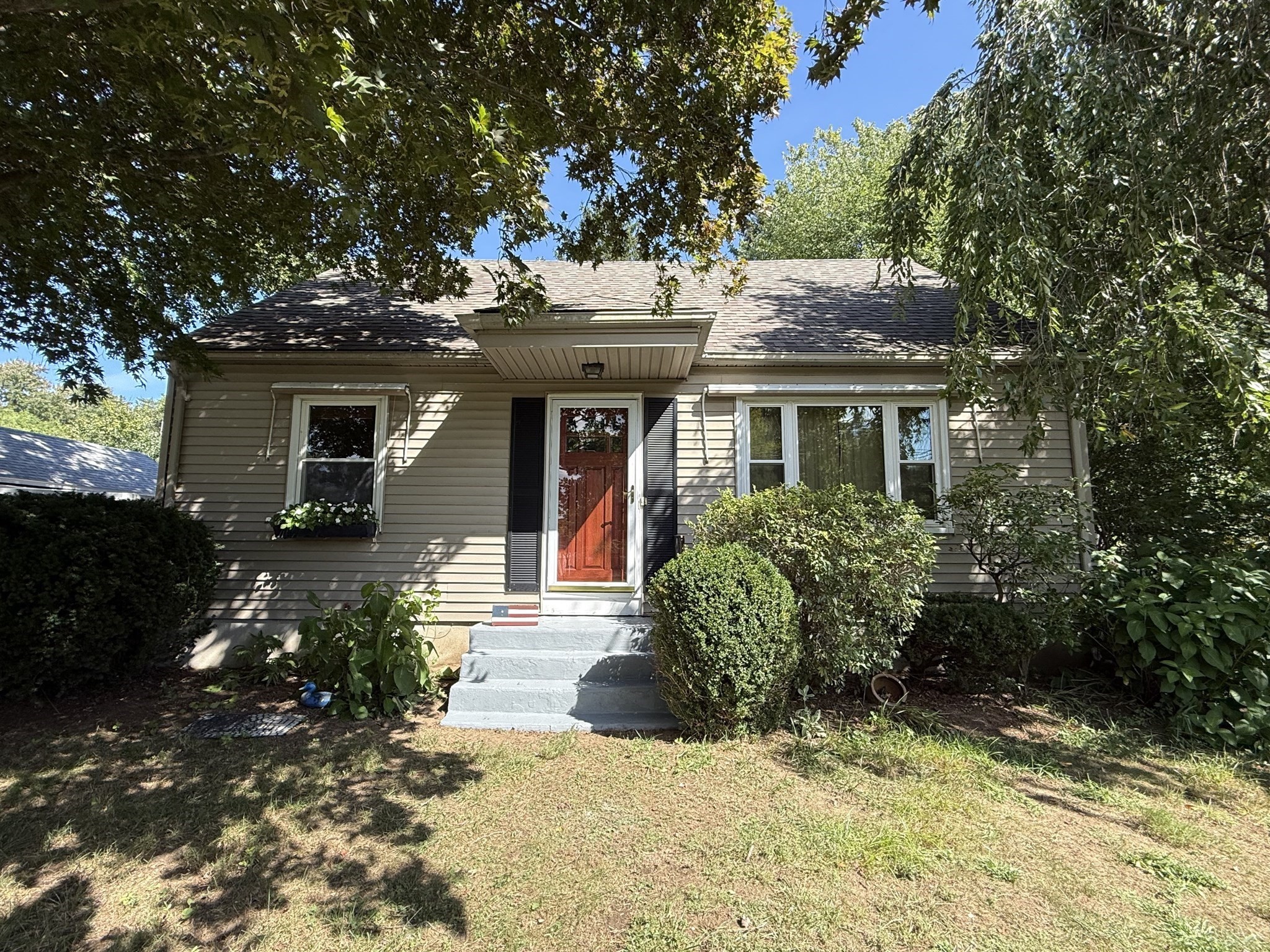 12 Linda St Property Photo 1
