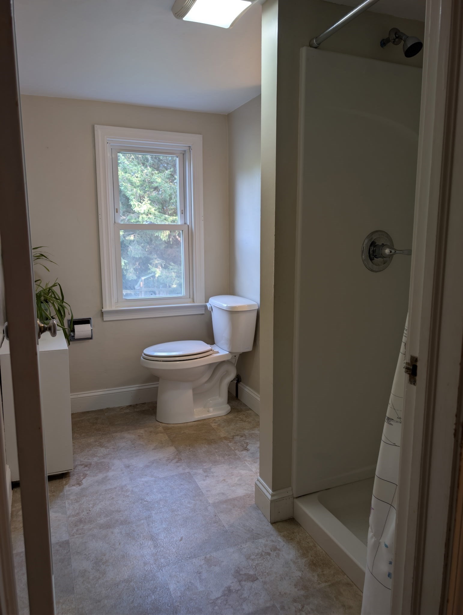 12 Linda St Property Photo 6