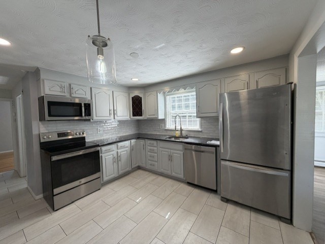 16 Phillip Ave Property Photo 14