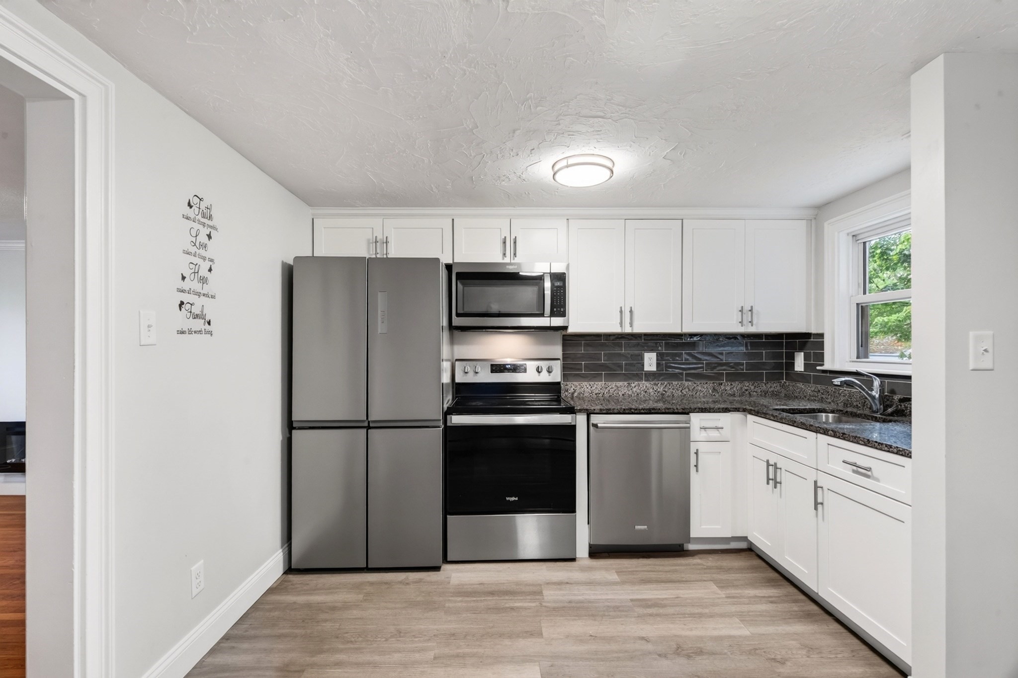 2 Charles St # 3 Property Photo 2