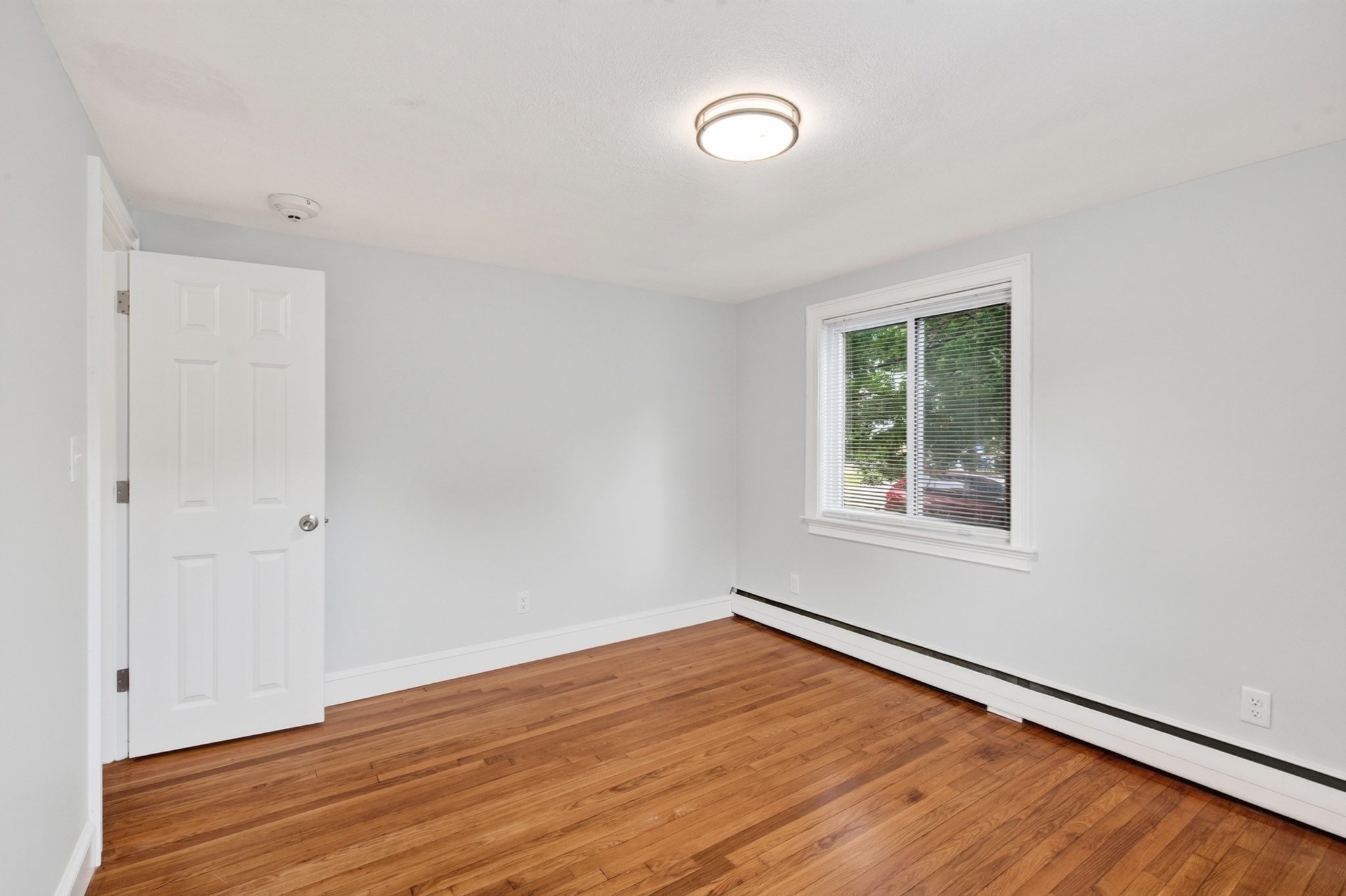 2 Charles St # 3 Property Photo 8