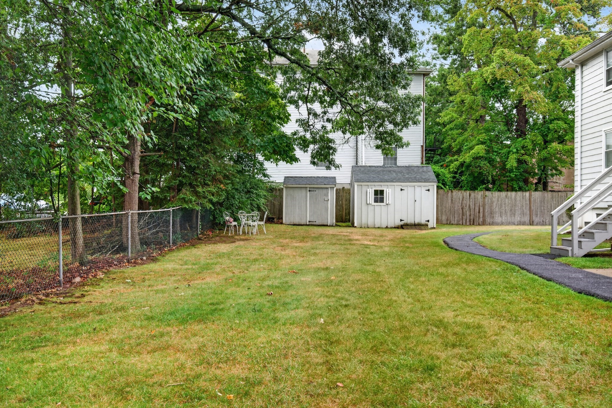 2 Charles St # 3 Property Photo 12