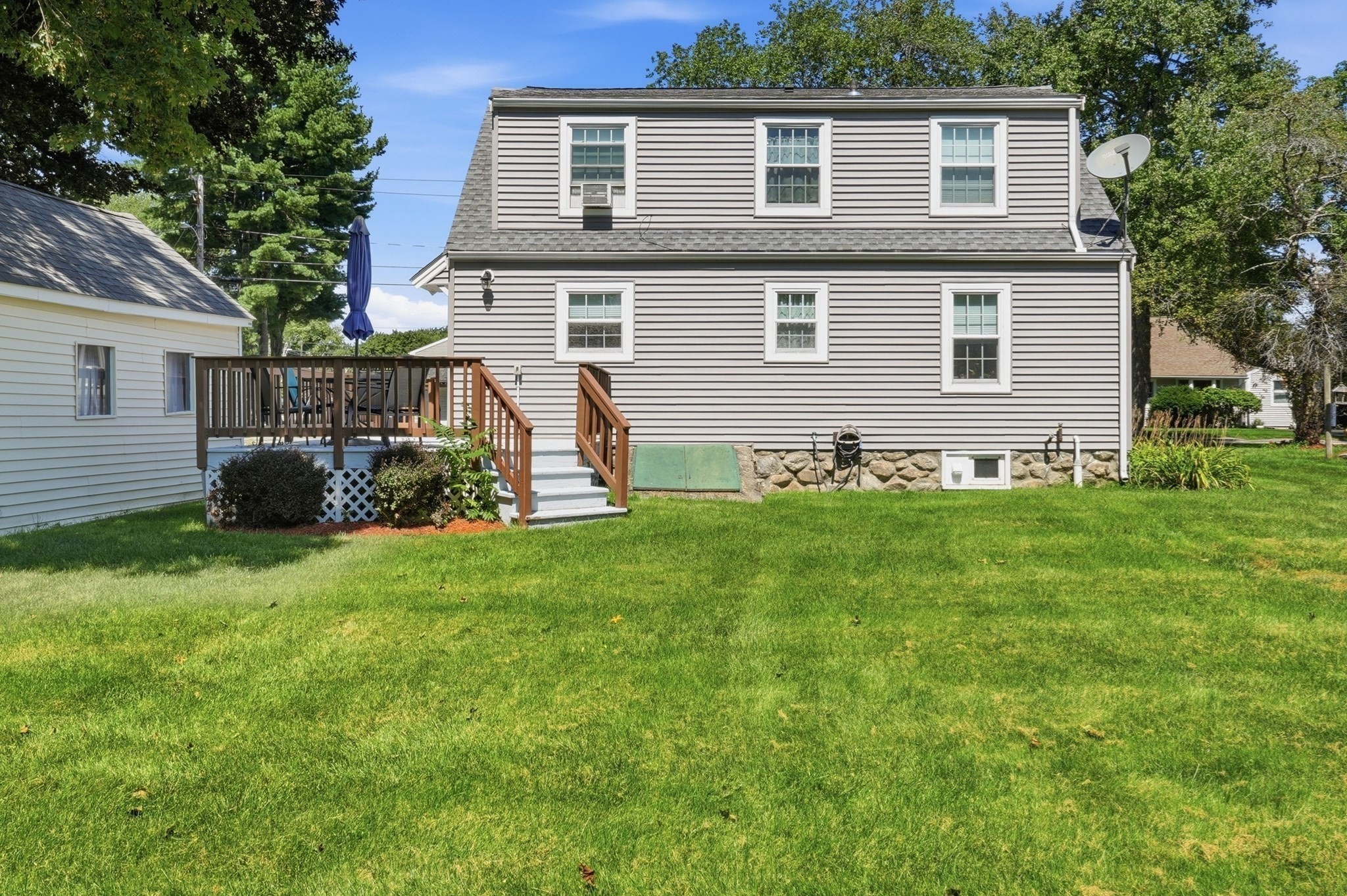 43 Spruce Street Property Photo 30