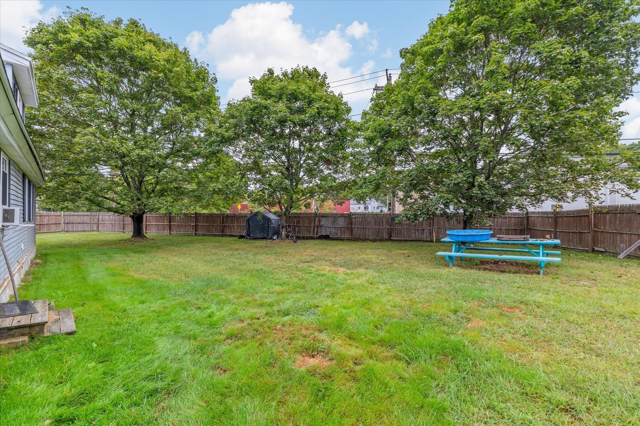 14 Benjamin St Property Photo 23