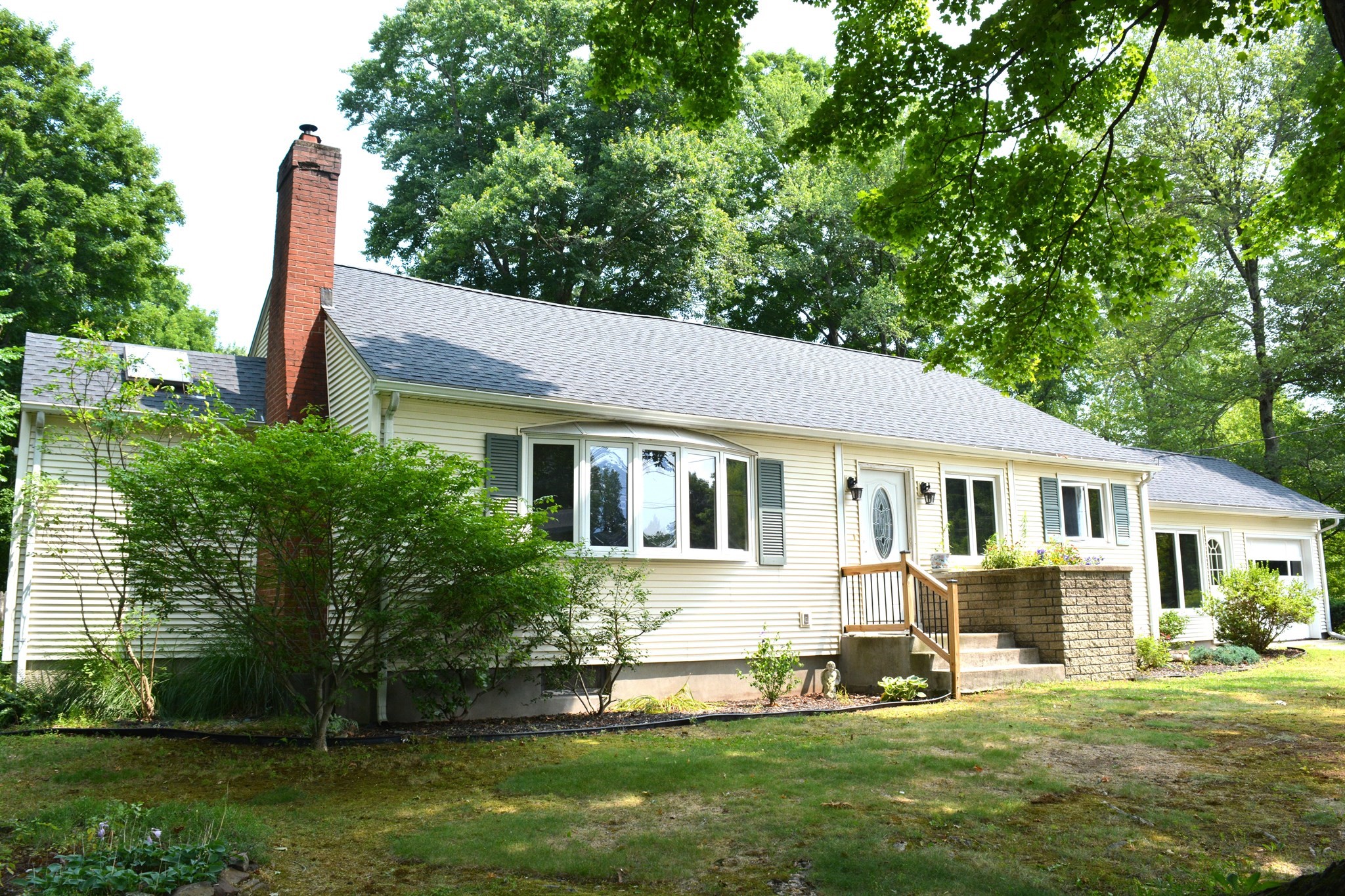 18 Highland Park Drive Property Photo 2