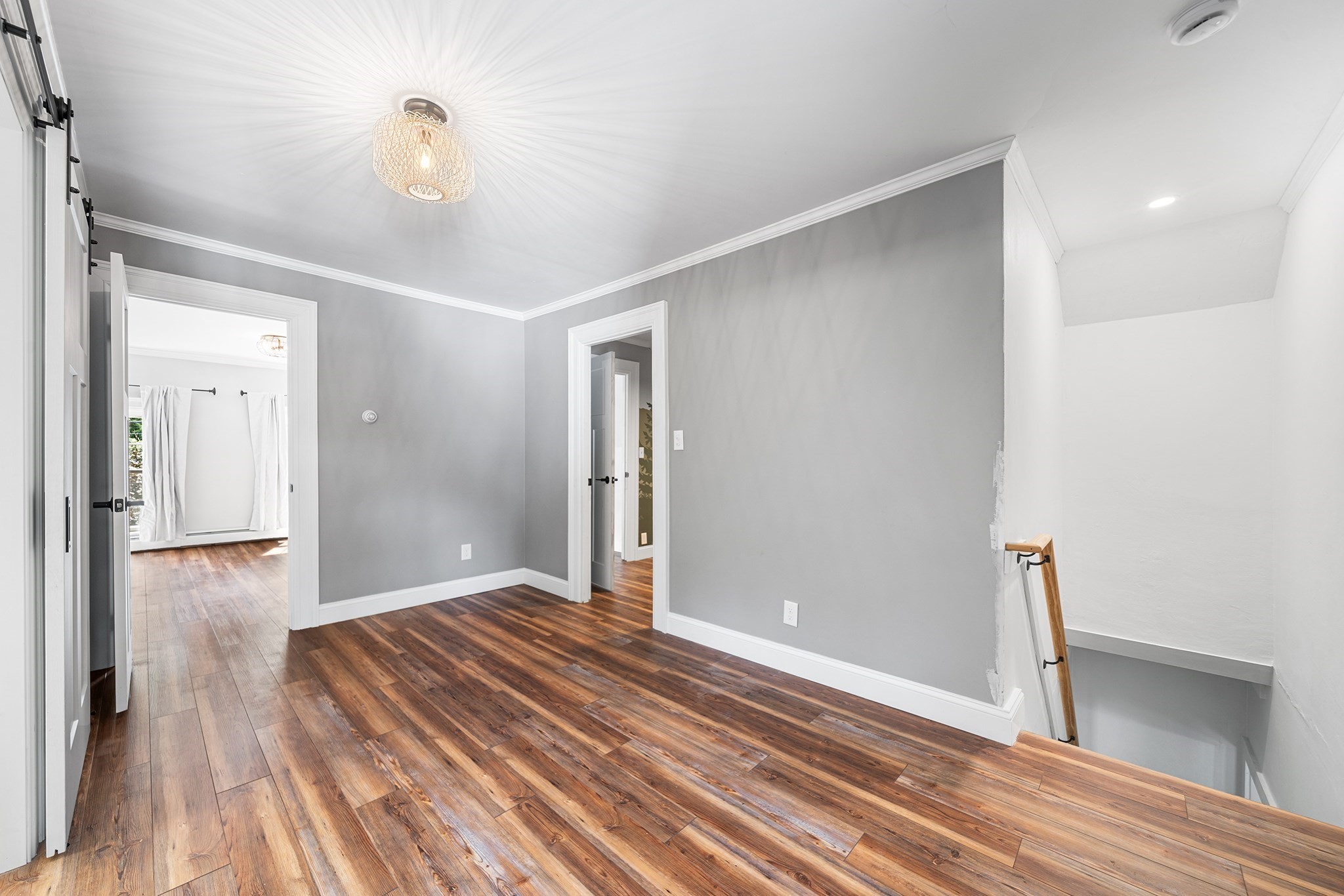 1046 Center St Property Photo 19