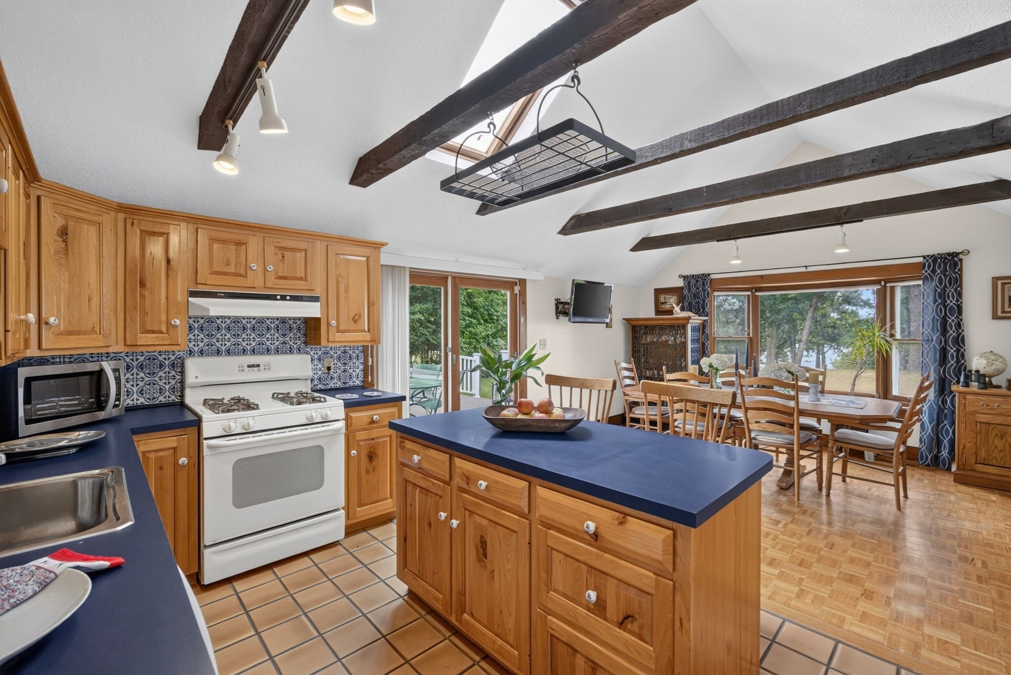 113 Fisk Street Property Photo 18
