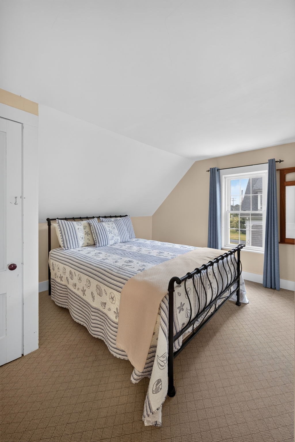 113 Fisk Street Property Photo 27