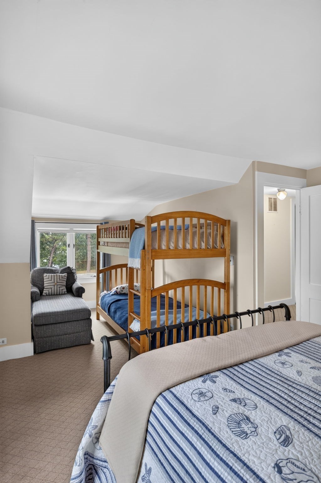 113 Fisk Street Property Photo 28