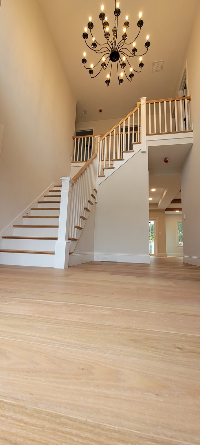 1 Kinsman Way Property Photo 8