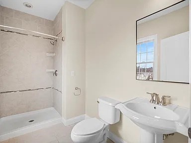 63 Varnum Ave # 1 Property Photo 9