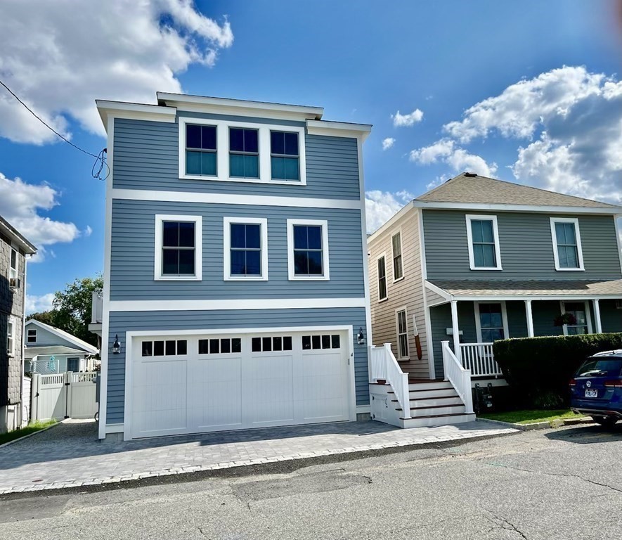 154 Cadish Ave Incl Util 10/1-5/31 # 2 Property Photo 3