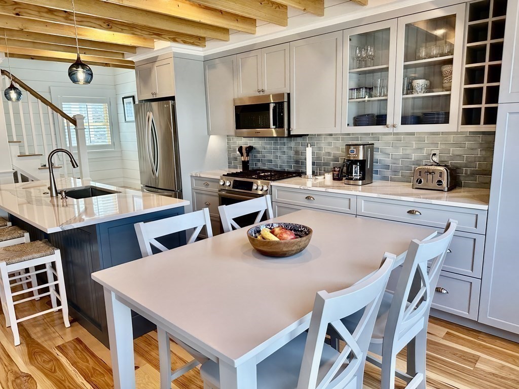 154 Cadish Ave Incl Util 10/1-5/31 # 2 Property Photo 8