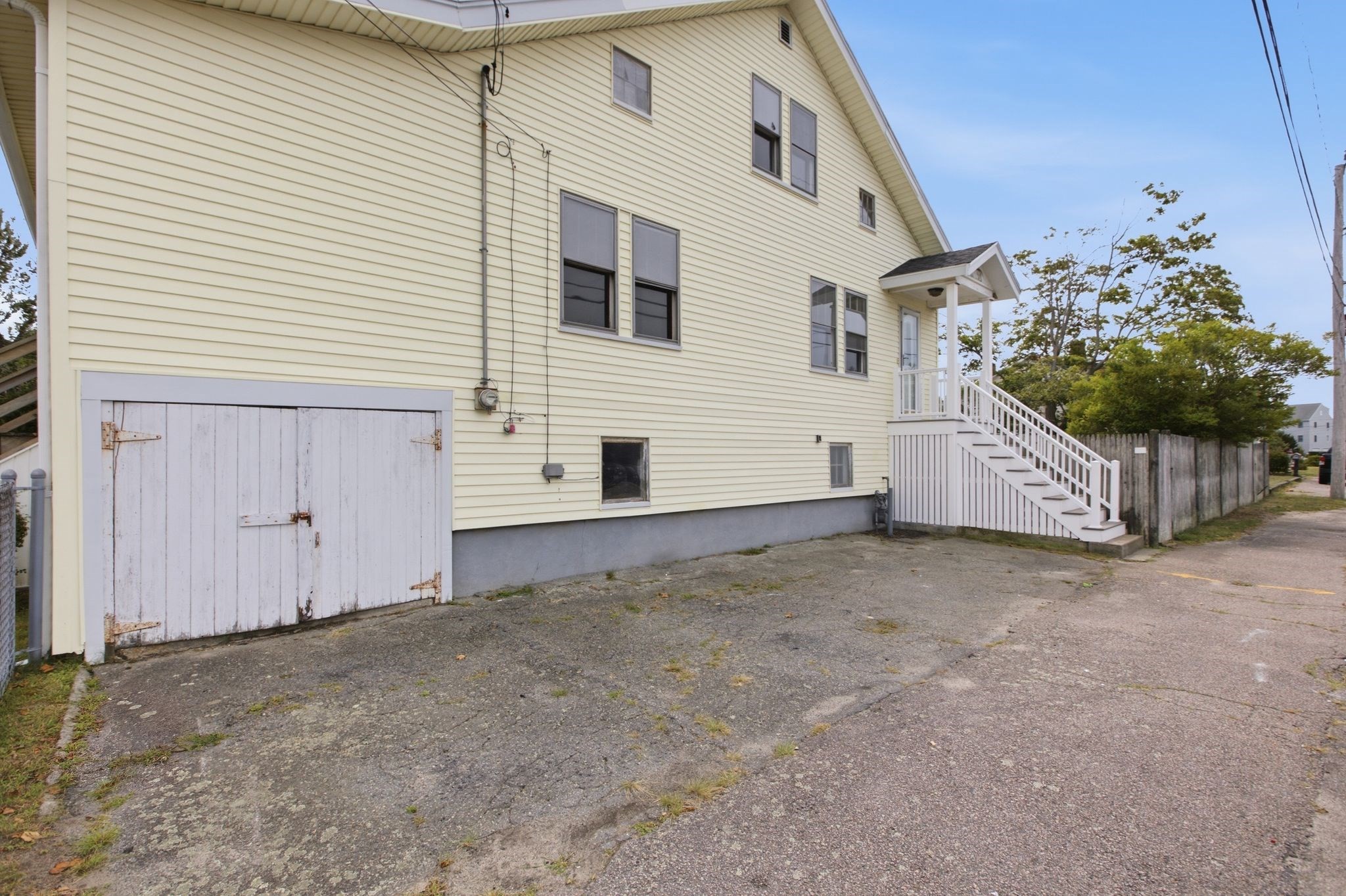 9 Stafford Rd Property Photo 13