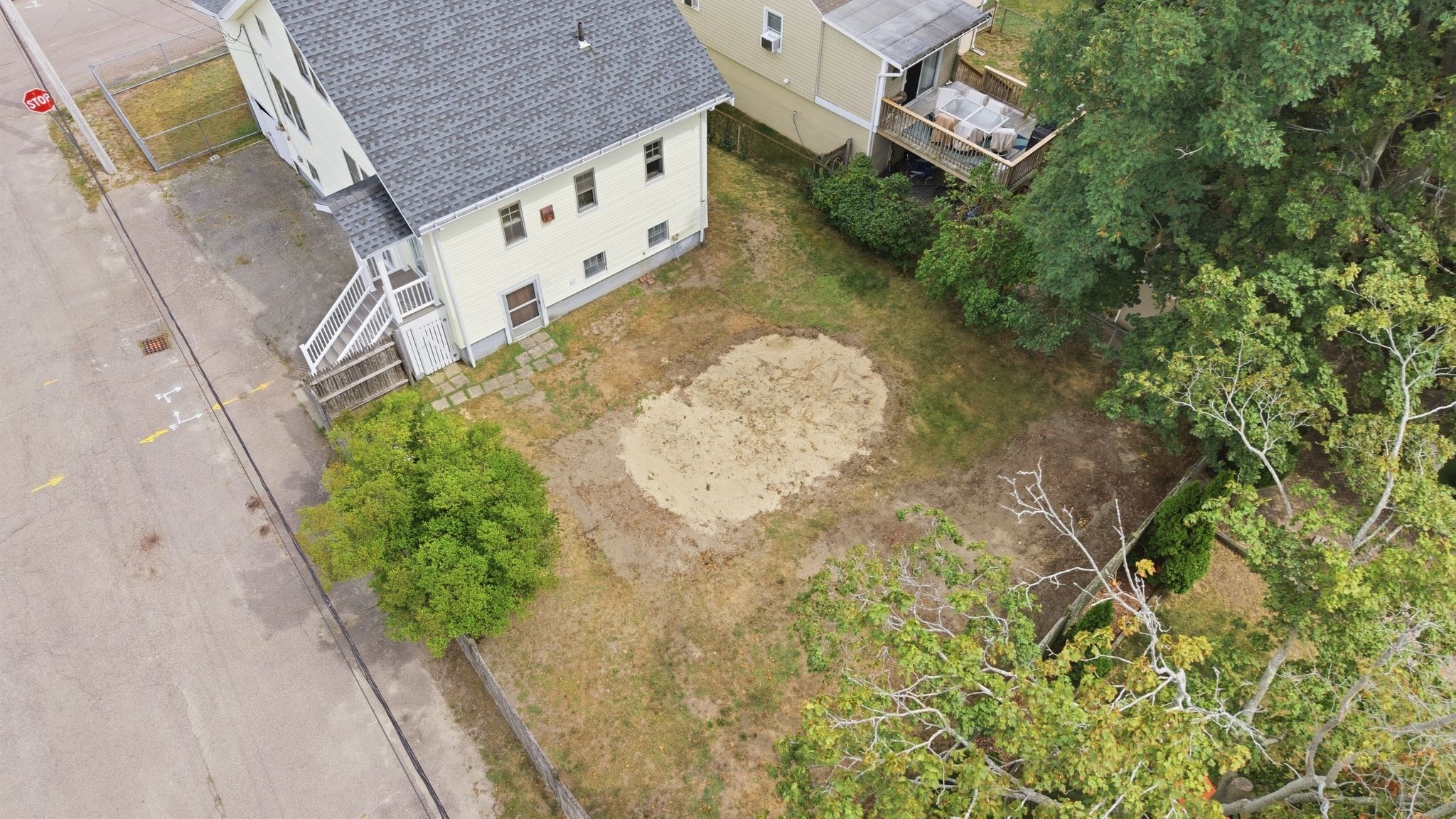 9 Stafford Rd Property Photo 17