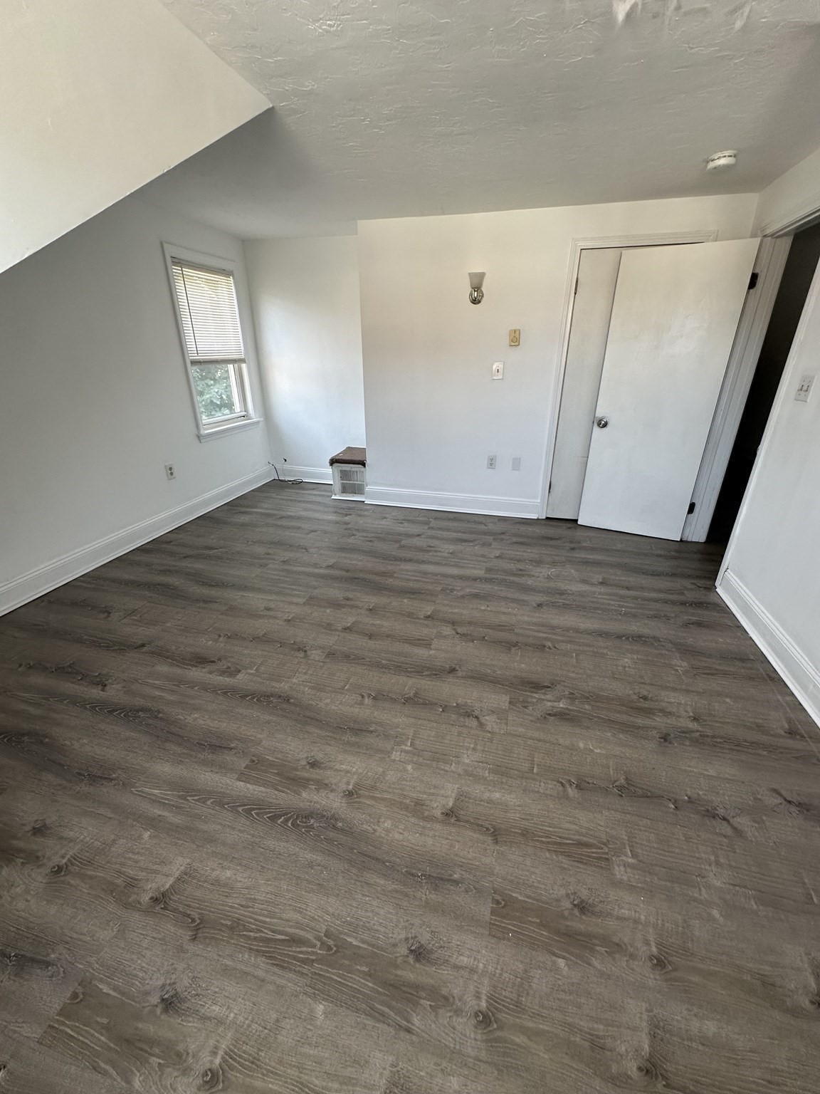 7 Rockville Park # 1 Property Photo 11