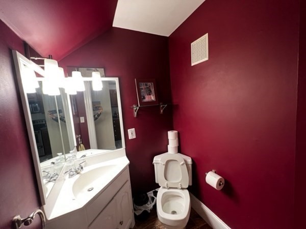 120 Norway St # 16 Property Photo 7