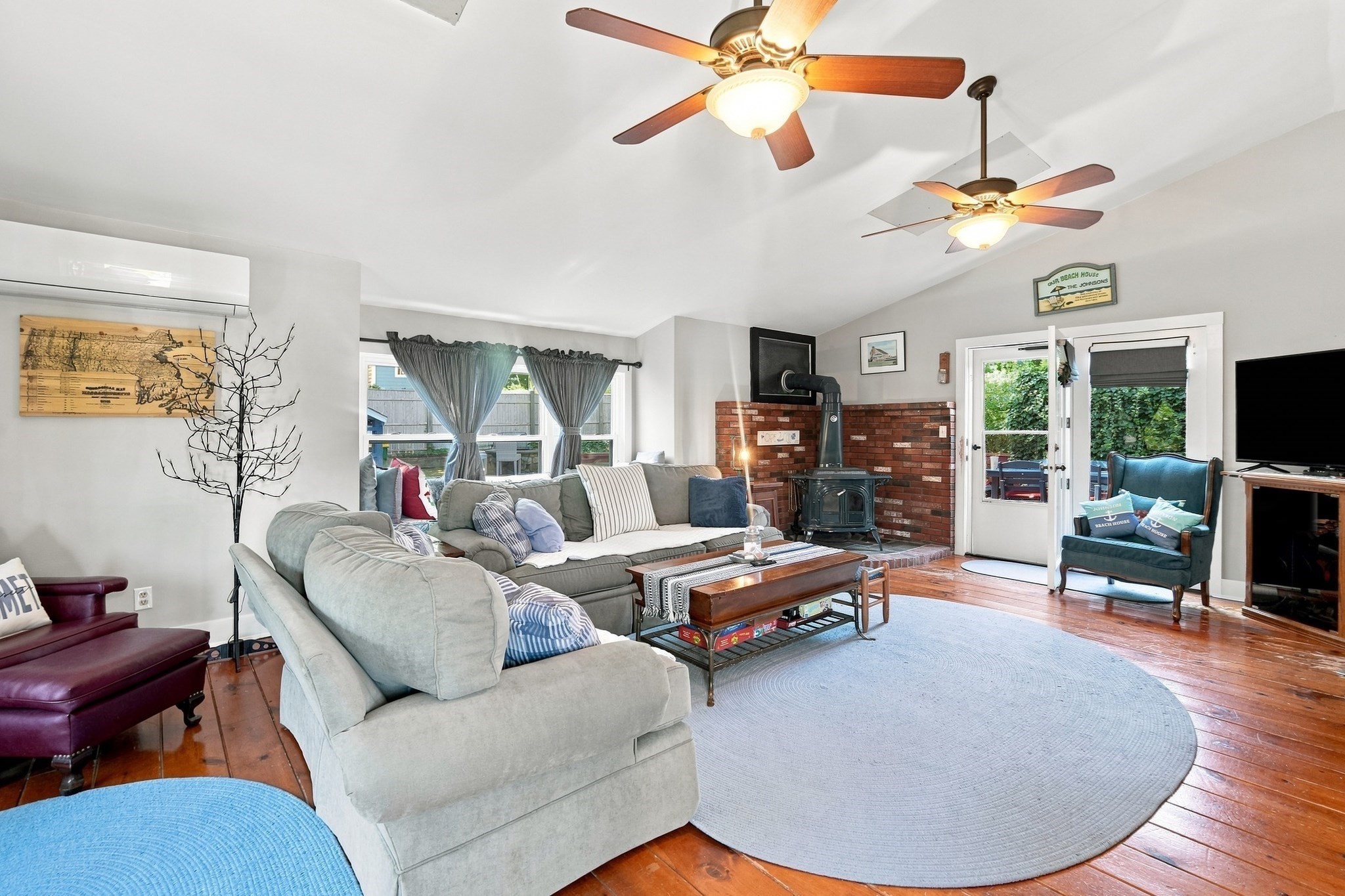 58 Cape Cod Avenue Property Photo 4