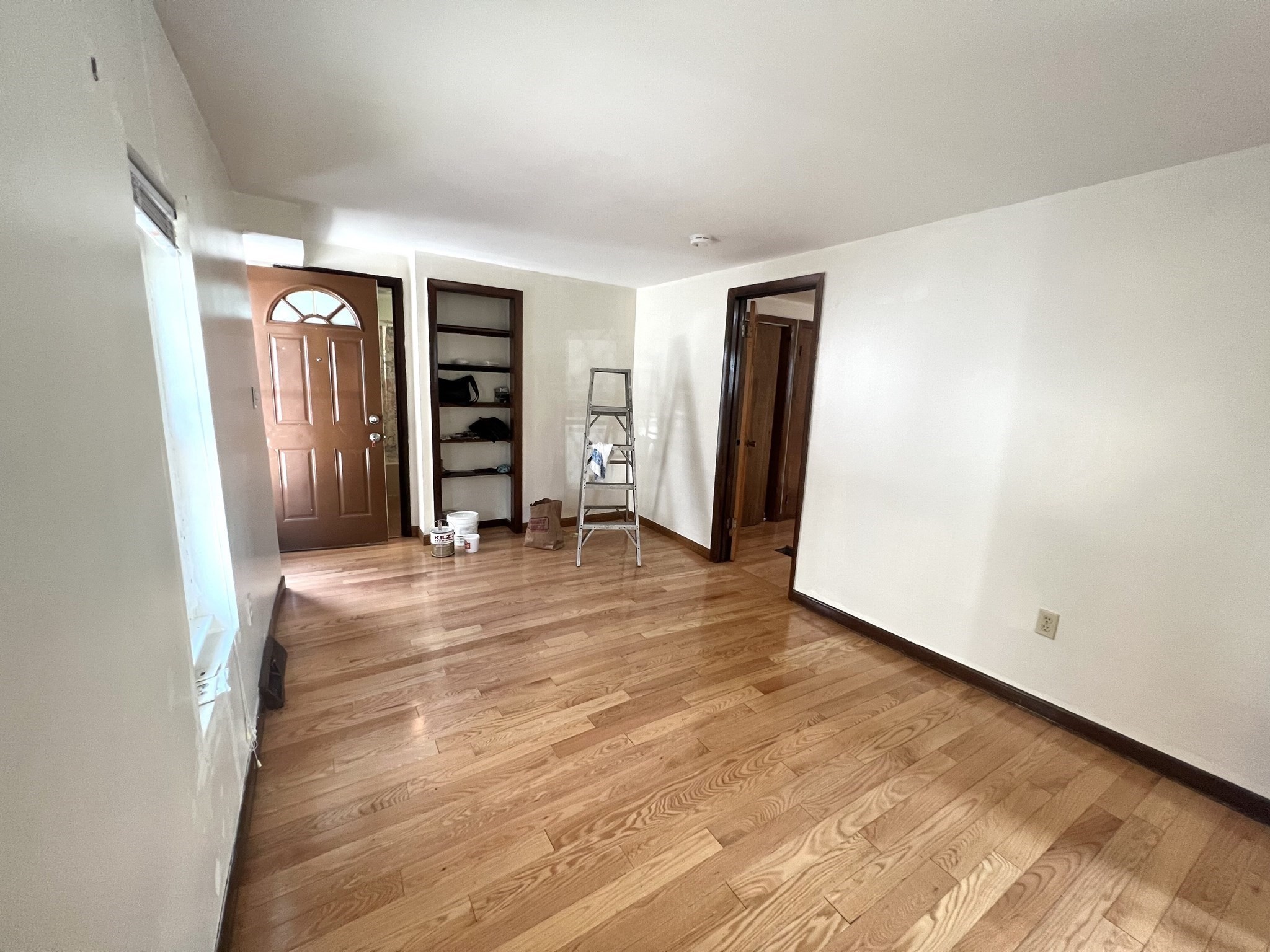 542 Columbian St. # 1 Property Photo 1