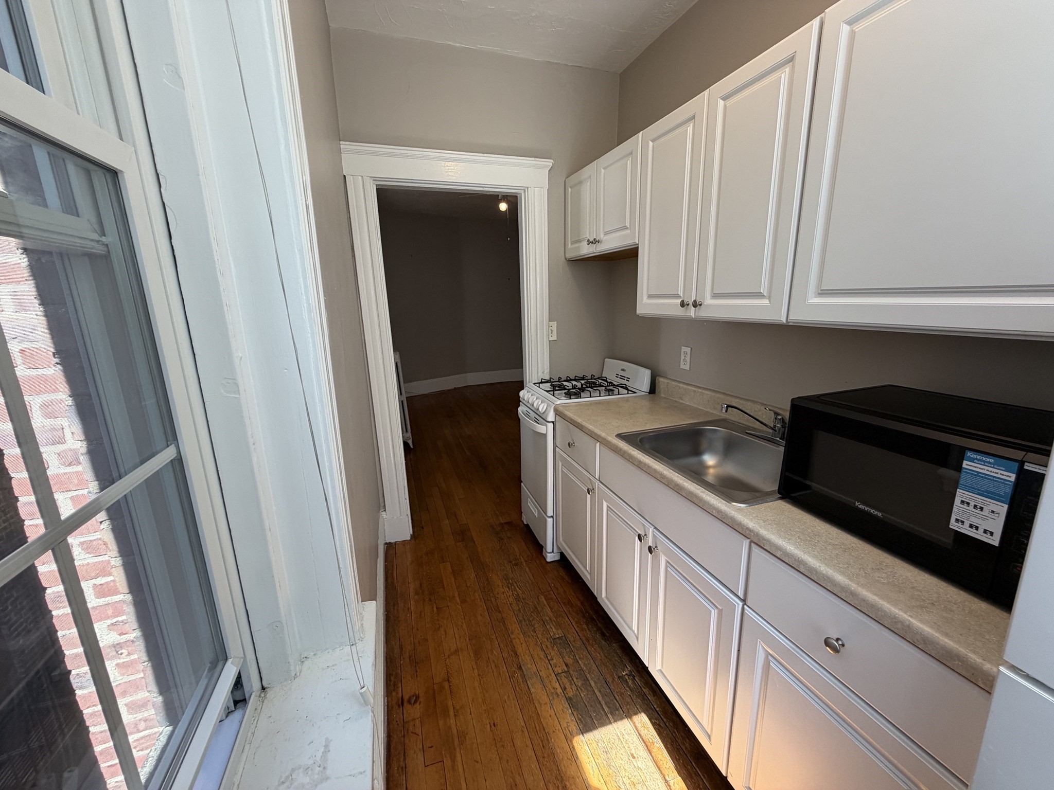26 Myrtle St. # 3 Property Photo 4