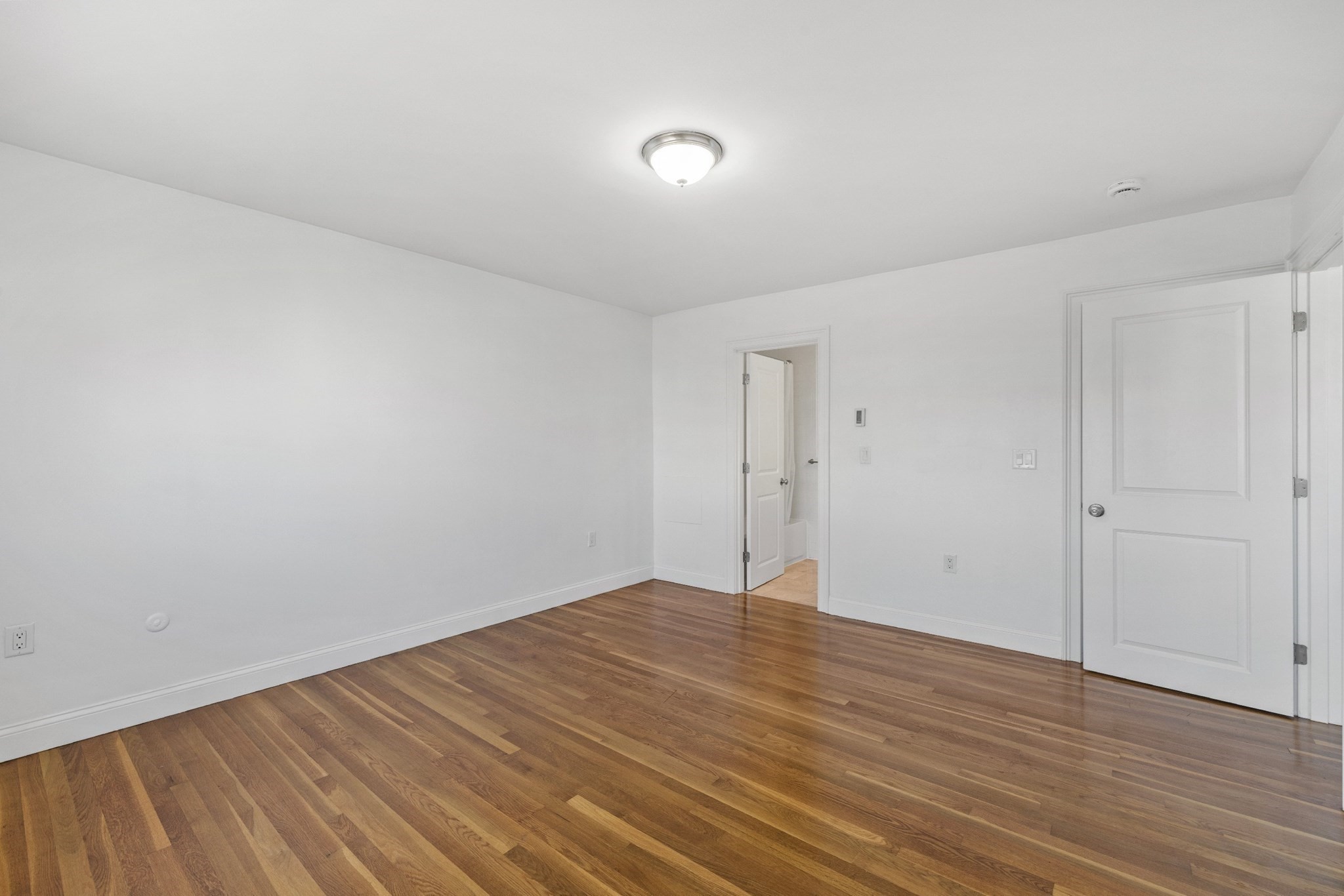 134 Summer Street # 5 Property Photo 4