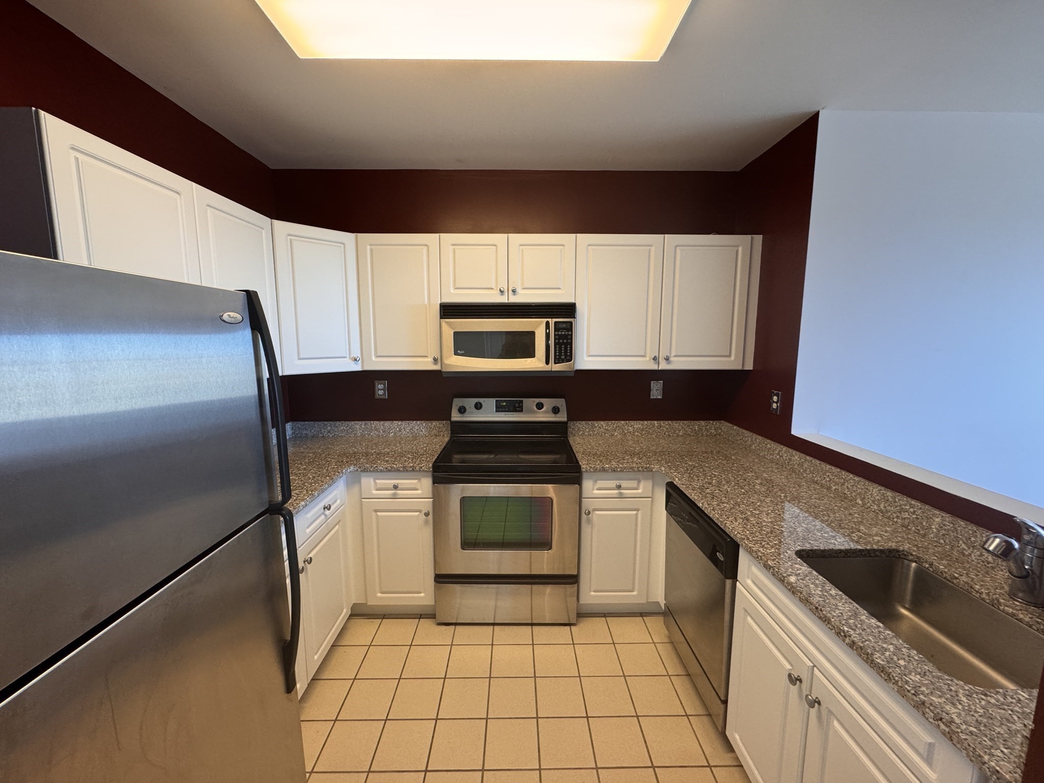 1 Cityview Ln # 804 Property Photo 6