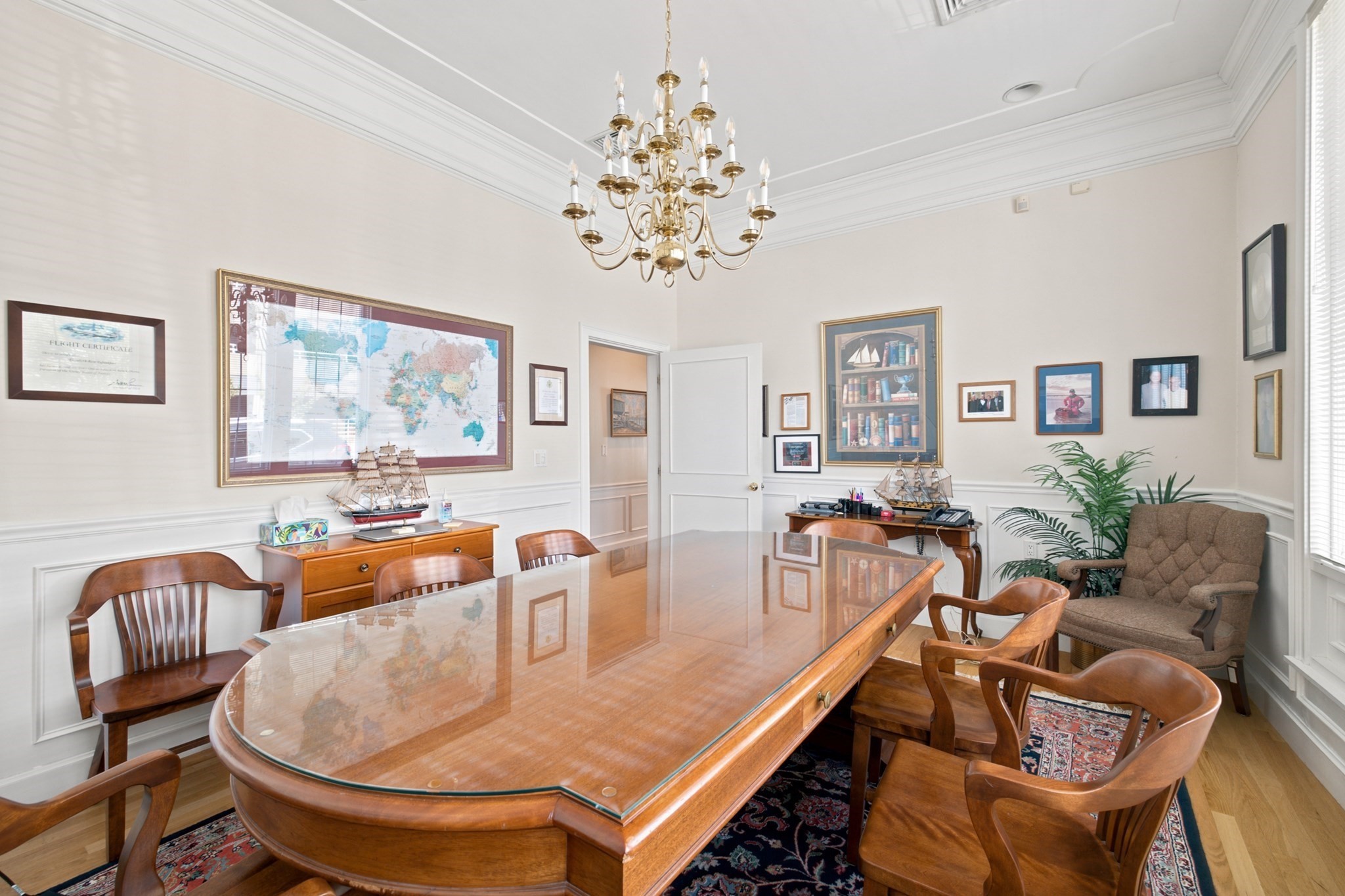 25 Crescent St Property Photo 10