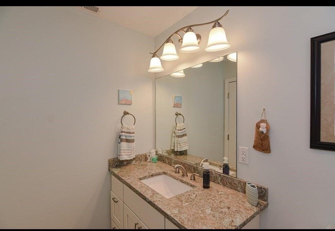 8 Sourwood Circle Property Photo 9