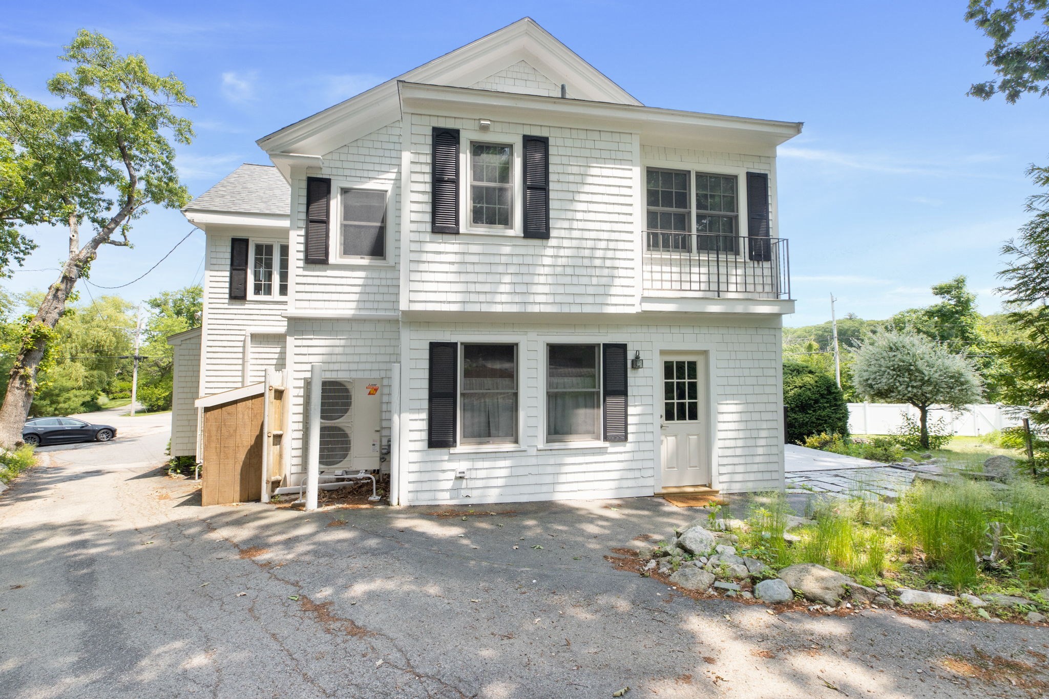 92 Atlantic Ave Property Photo 25