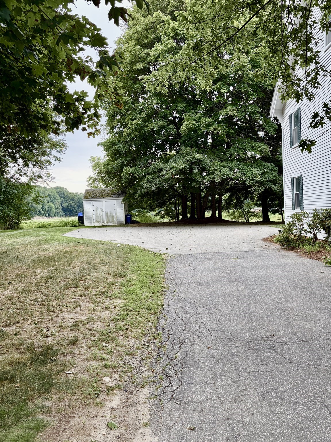 582 Massachusetts Avenue Property Photo 2