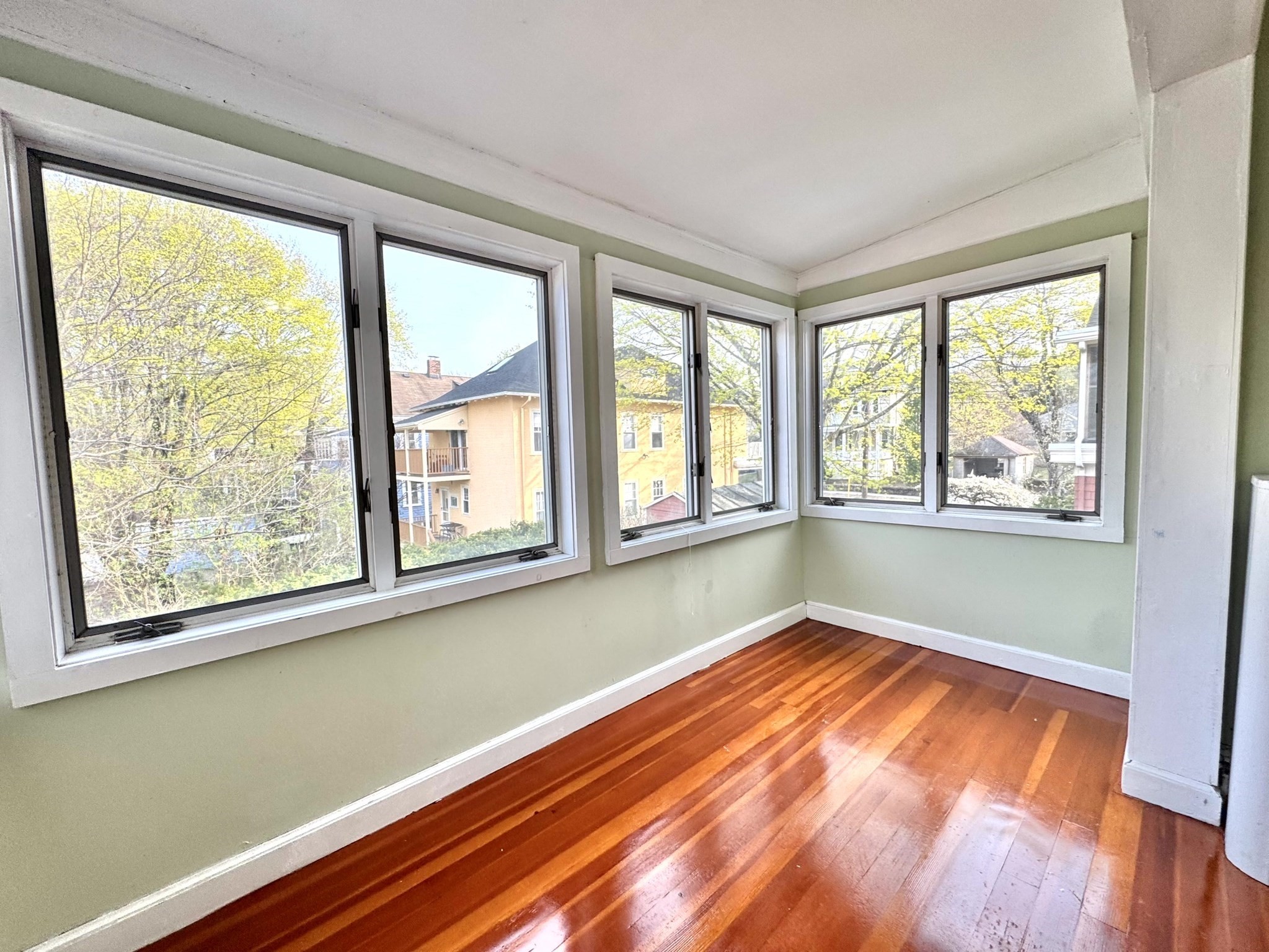 40 Highland Ave Property Photo 21