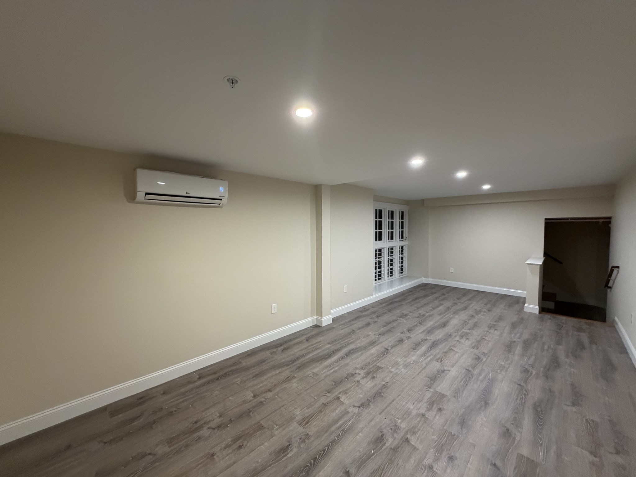 5 Pleasant # 108 Property Photo 1