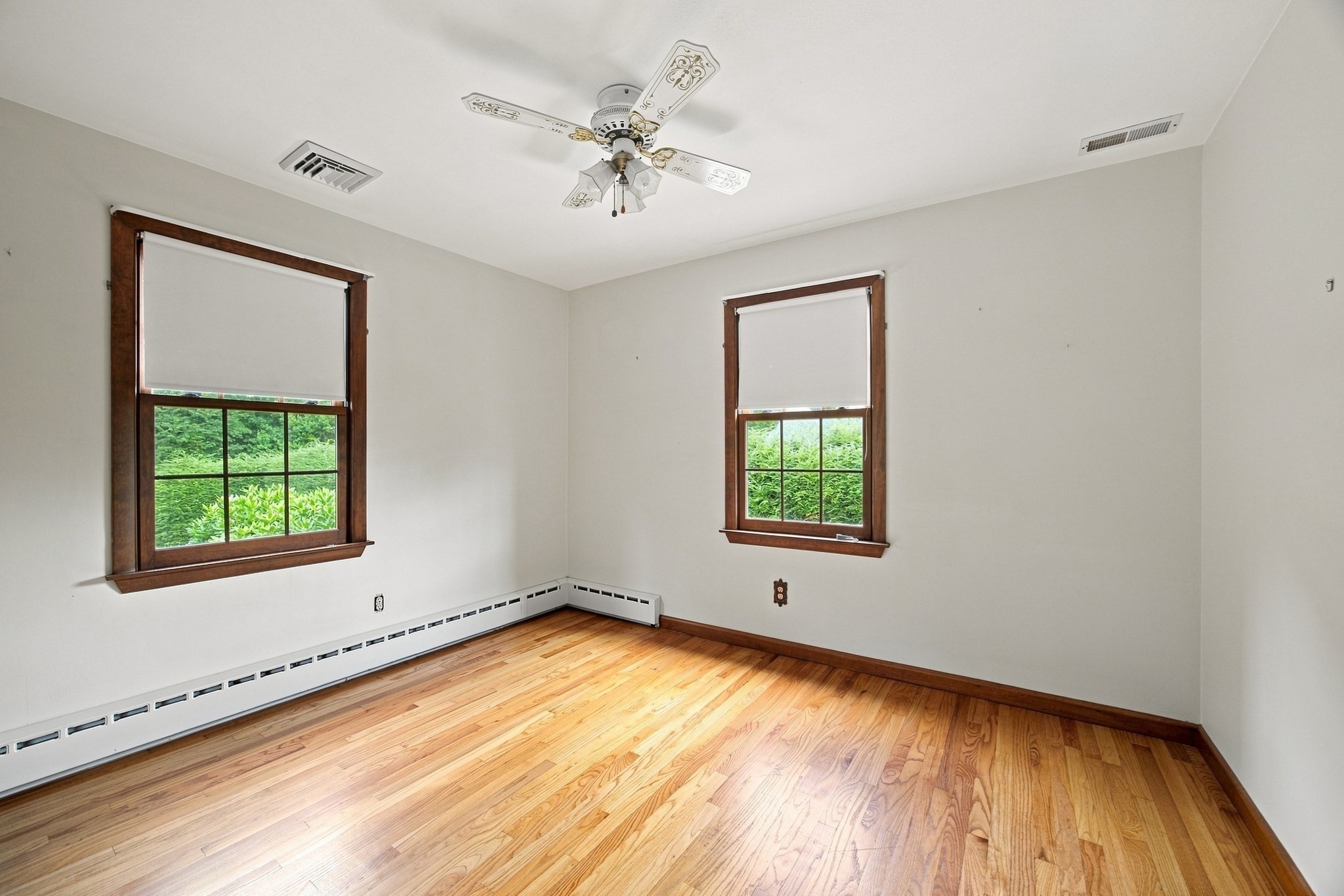 37 Charles Hill Rd Property Photo 17