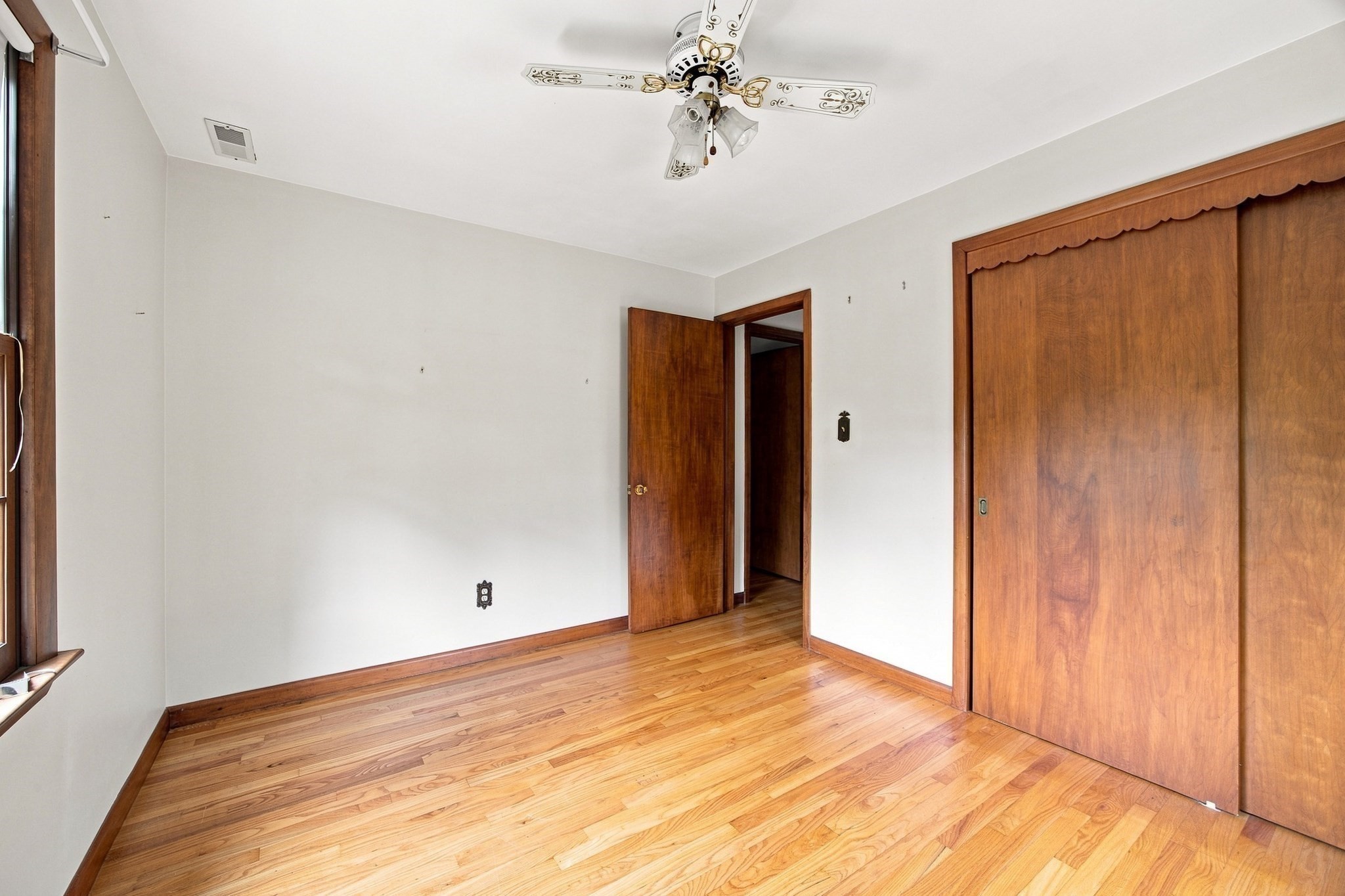37 Charles Hill Rd Property Photo 19