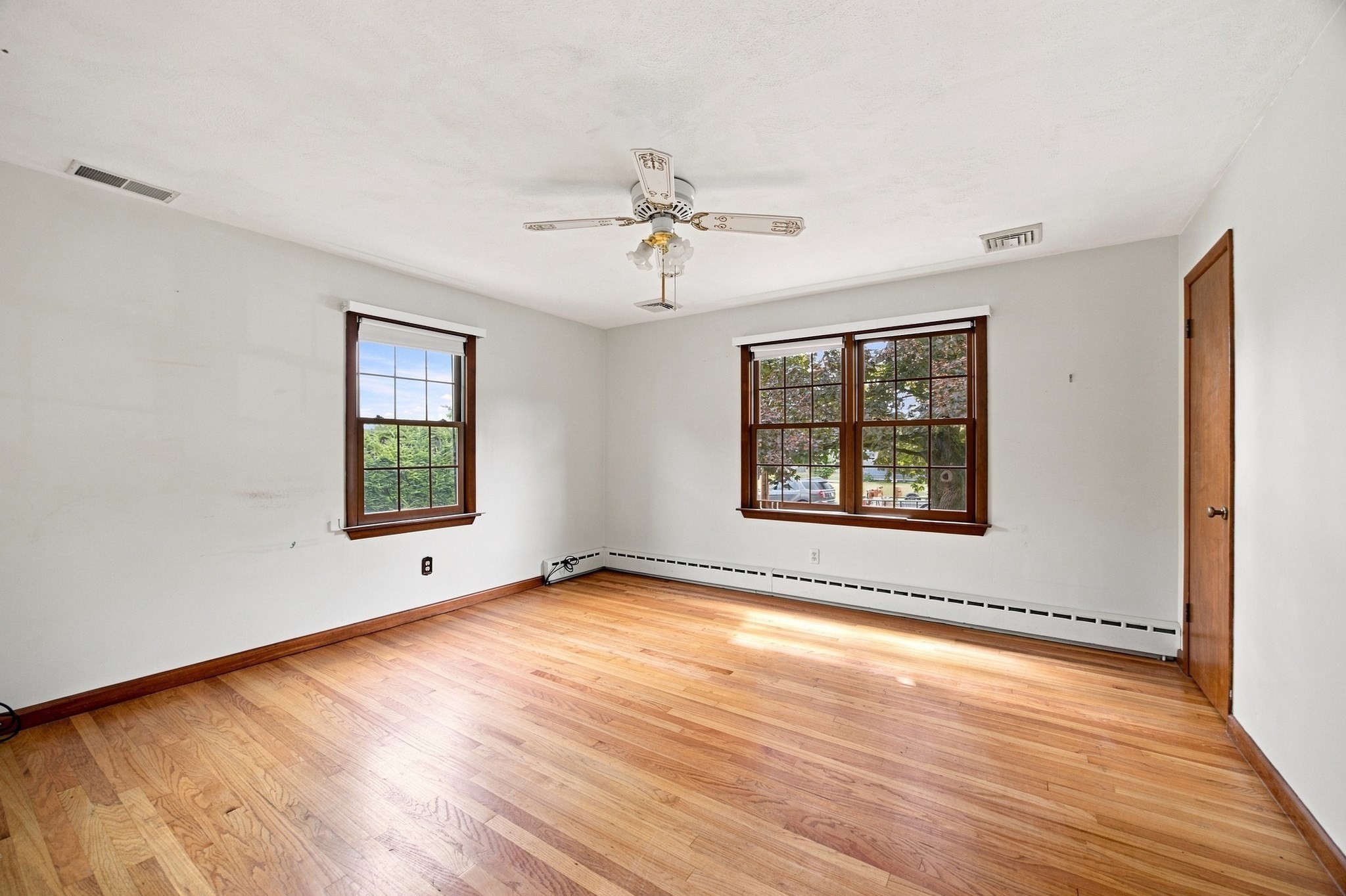 37 Charles Hill Rd Property Photo 20