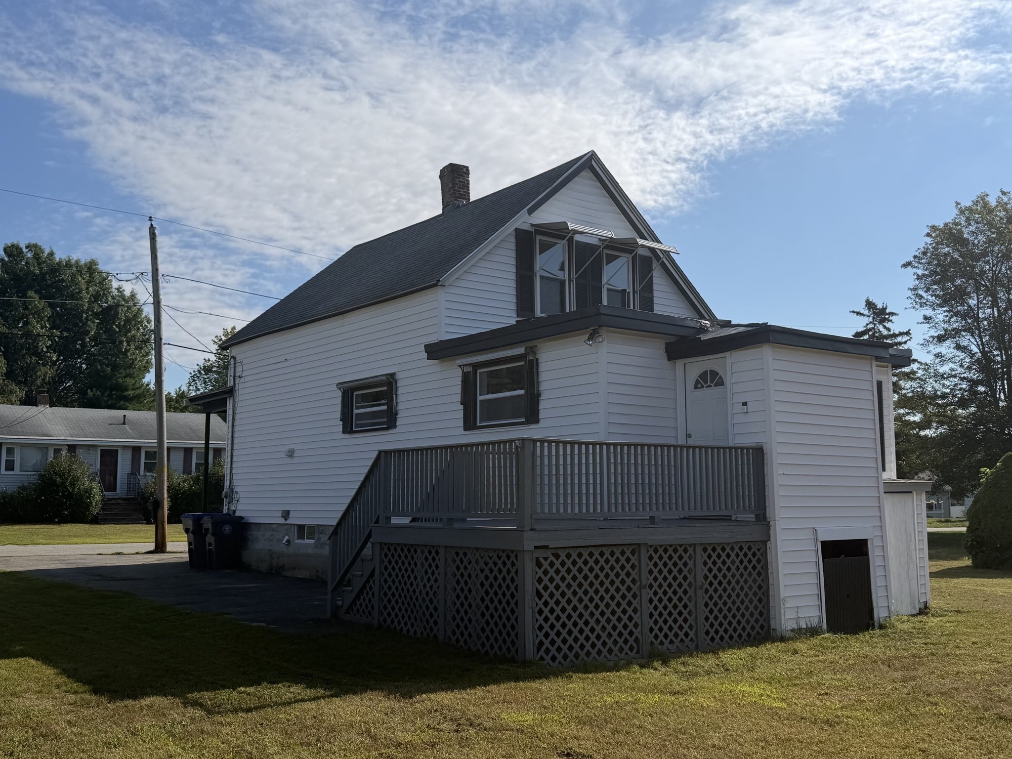 61 Thornton Ave Property Photo 10