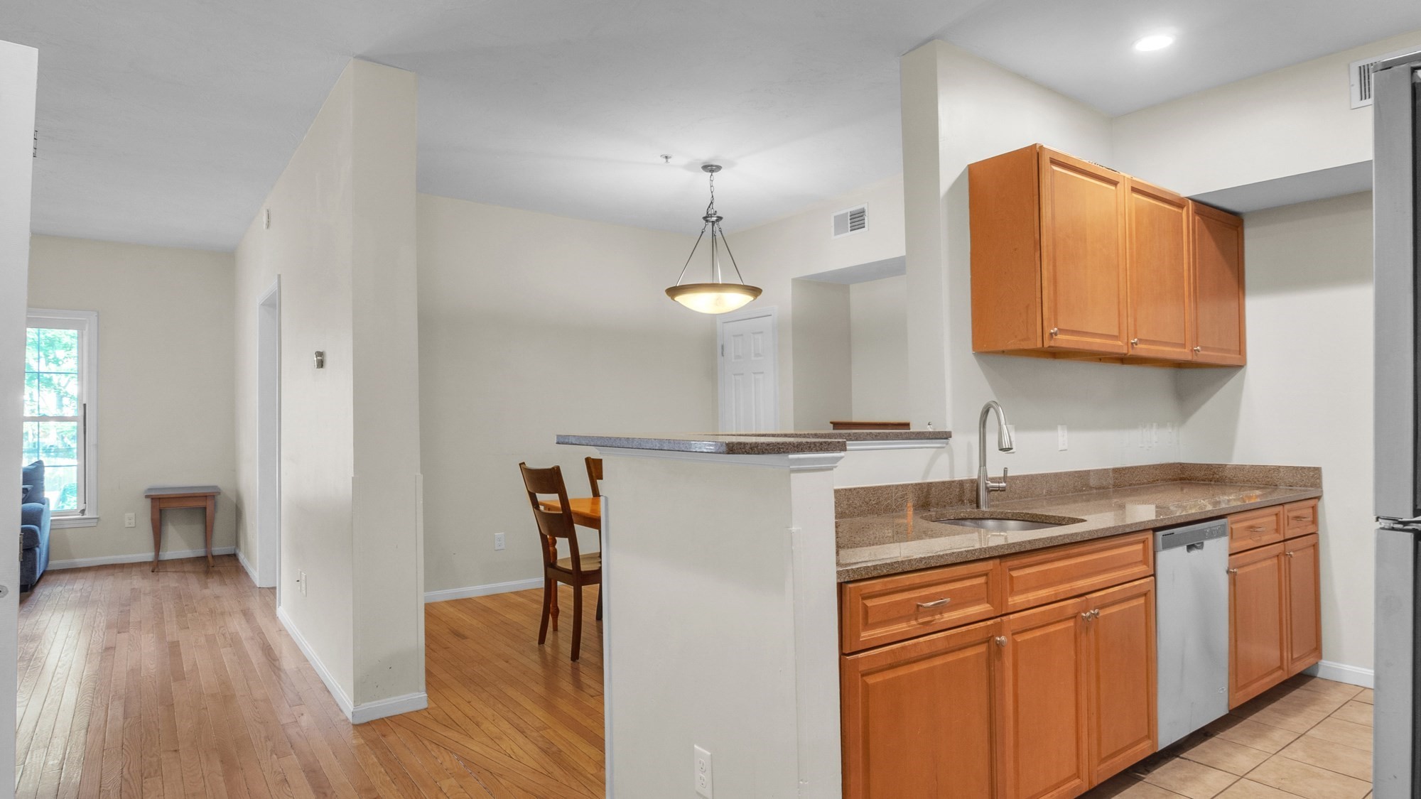 10 Felton St # 105 Property Photo 2