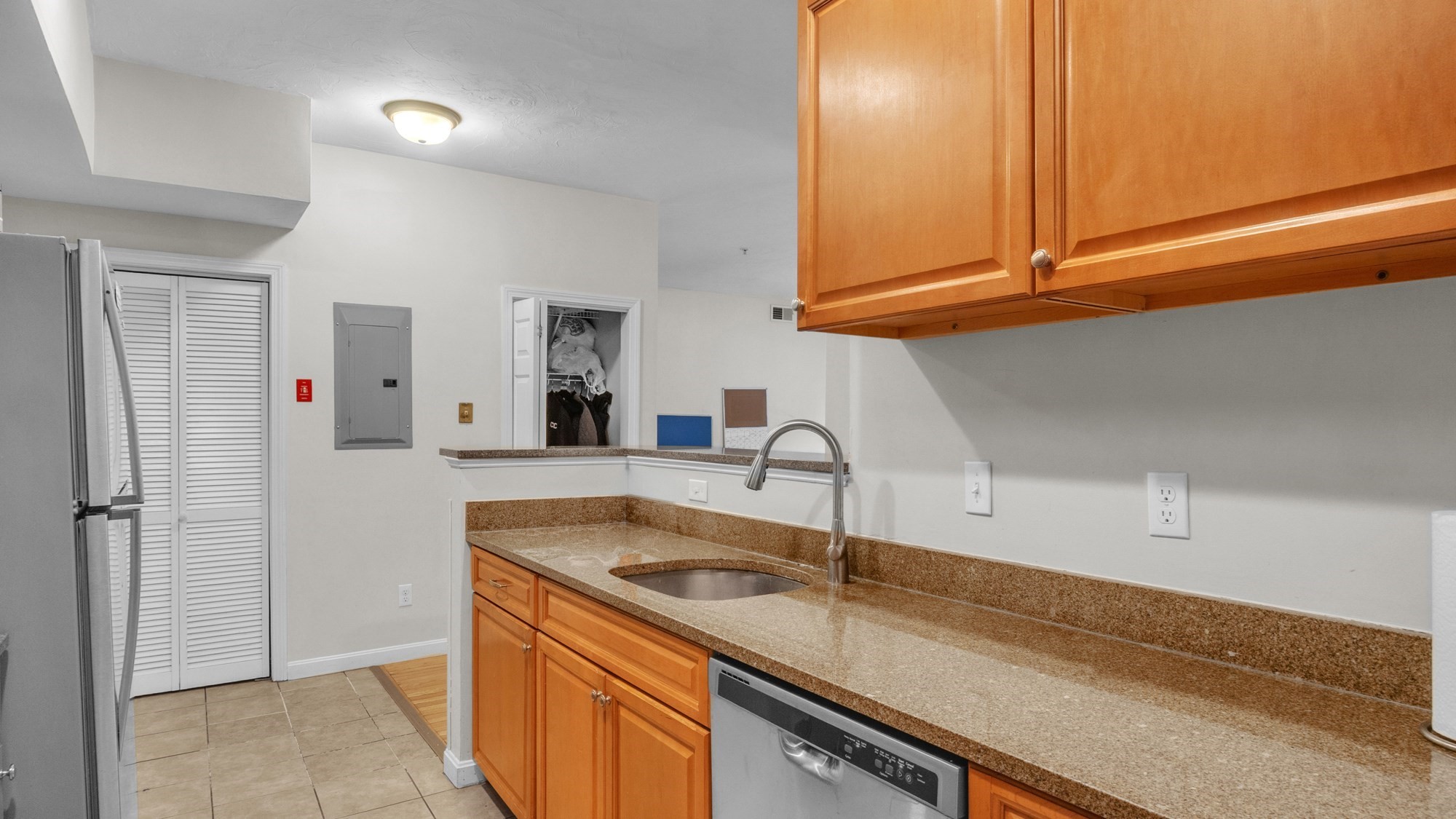10 Felton St # 105 Property Photo 5