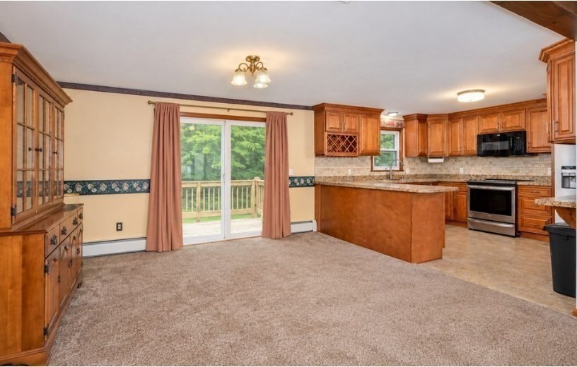 261 Brookfield Rd Property Photo 6
