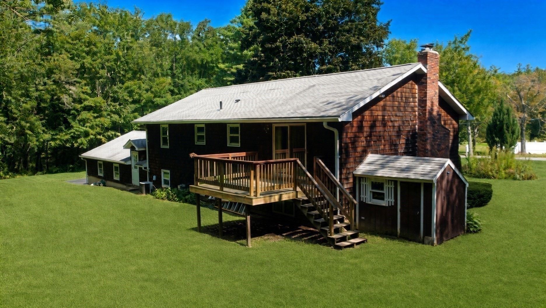 261 Brookfield Rd Property Photo 17